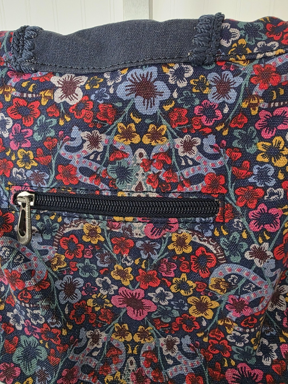 New SAKROOTS Blue Floral Canvas Crochet Fold-over Crossbody Bag