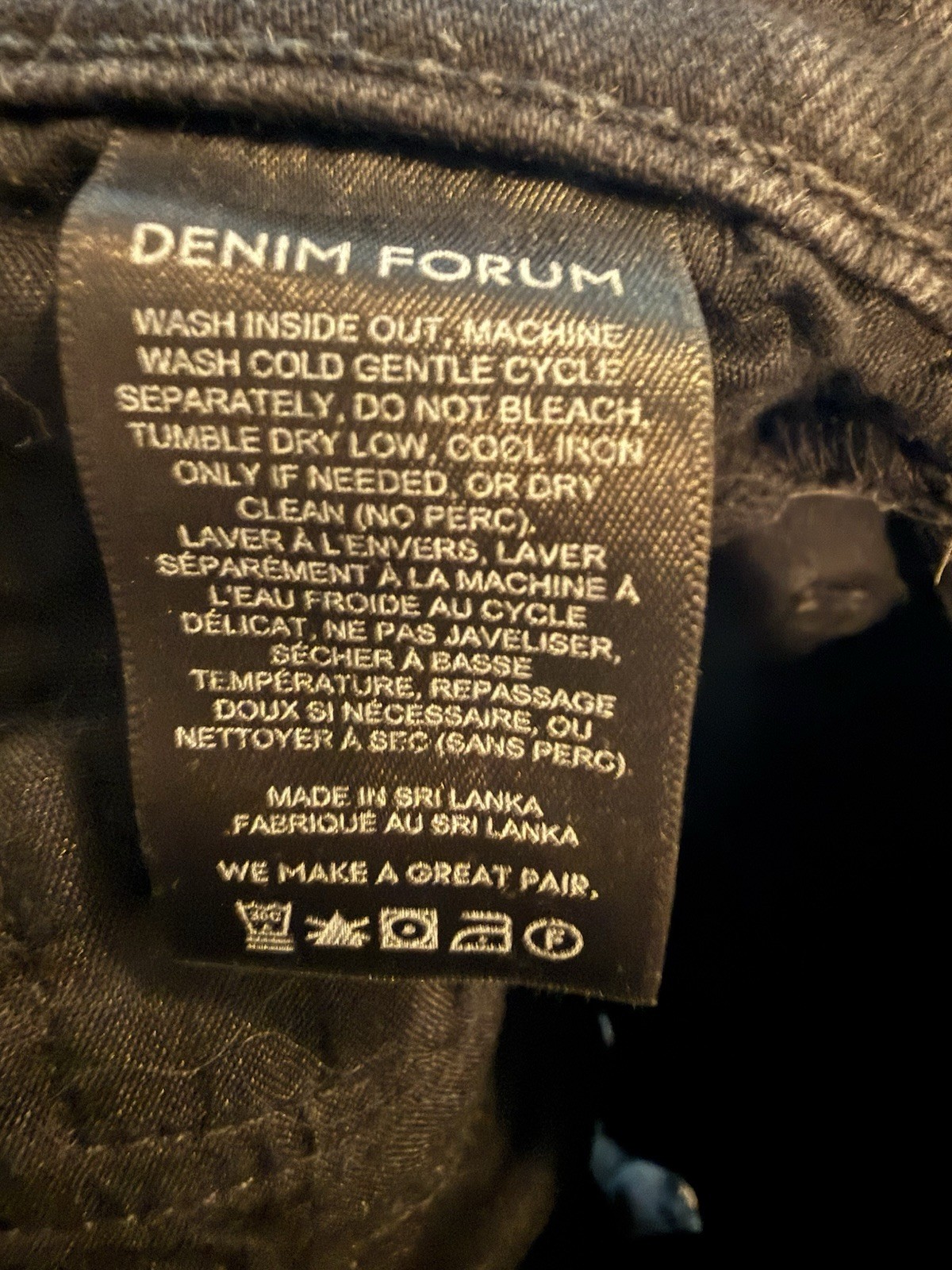Denim Forum The Arlo Short Black High Rise Distressed 98% Cotton Size 27