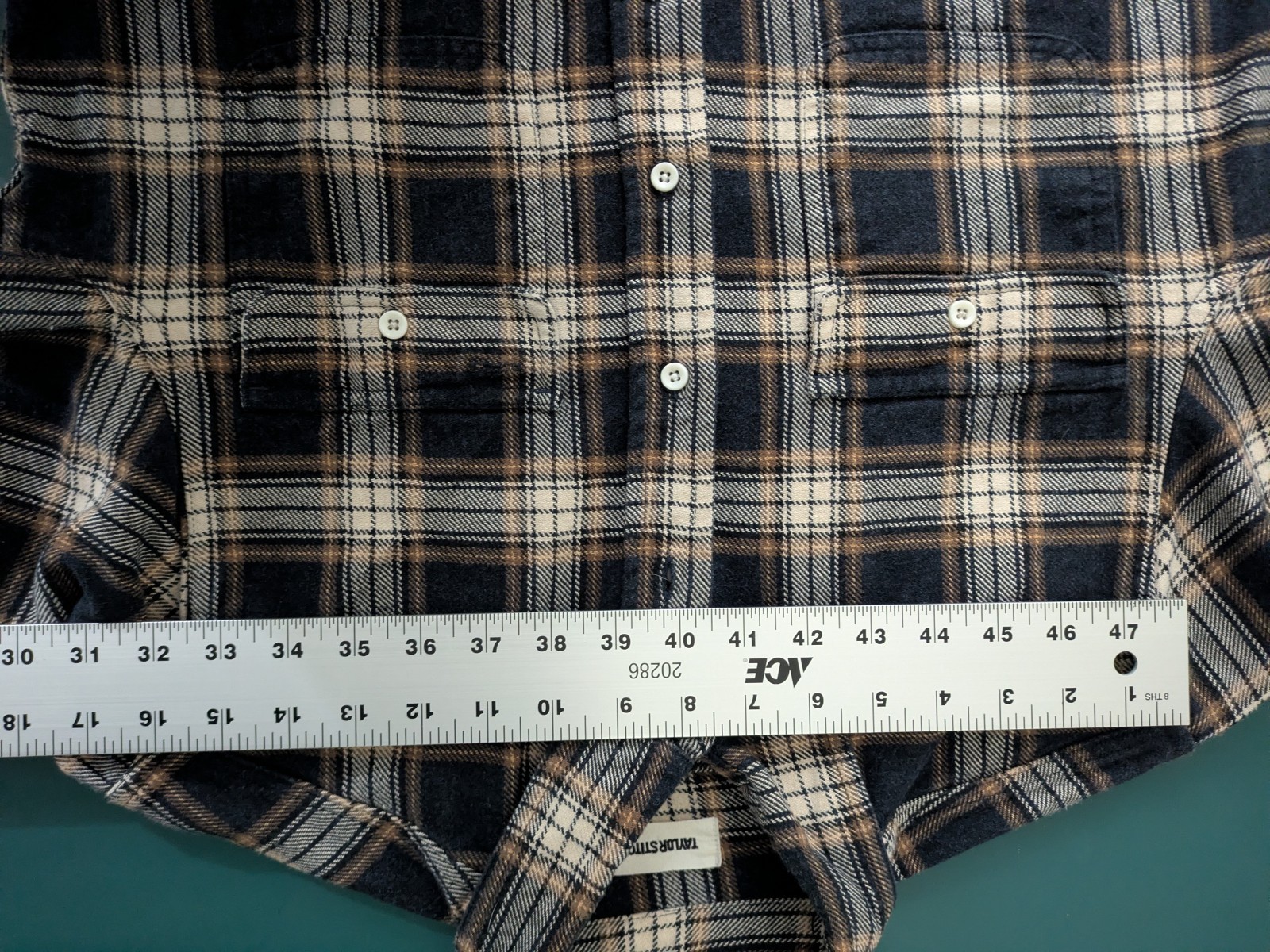 Taylor Stitch 38 Mens Button Up Shirt Flannel