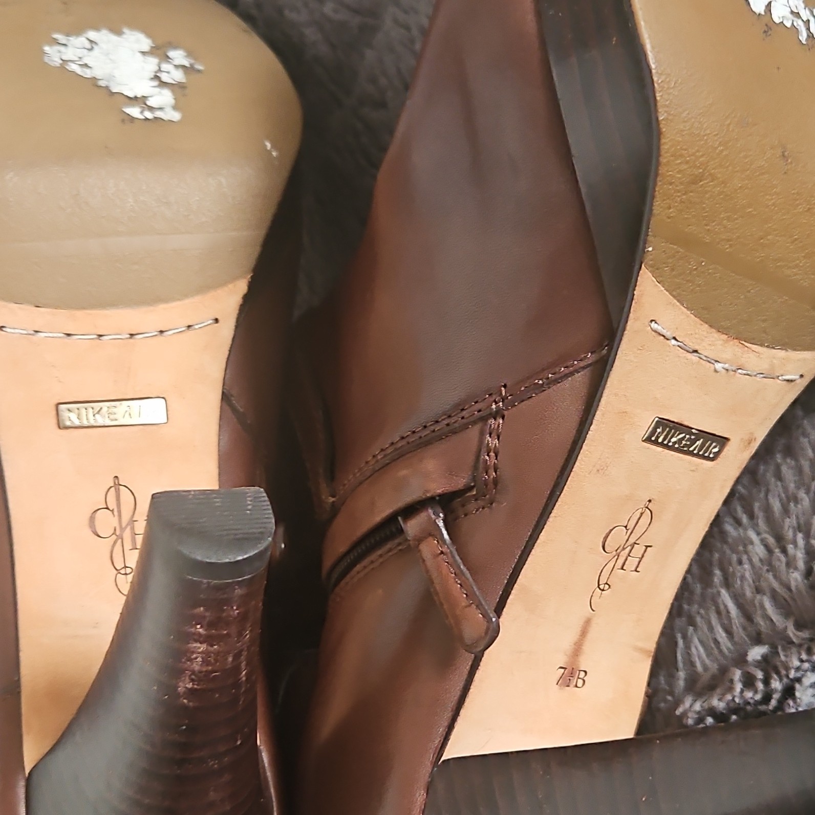 Nine West Brown Leather Knee High Riding Boots Round Toe Zip Straps Buckle 7.5B