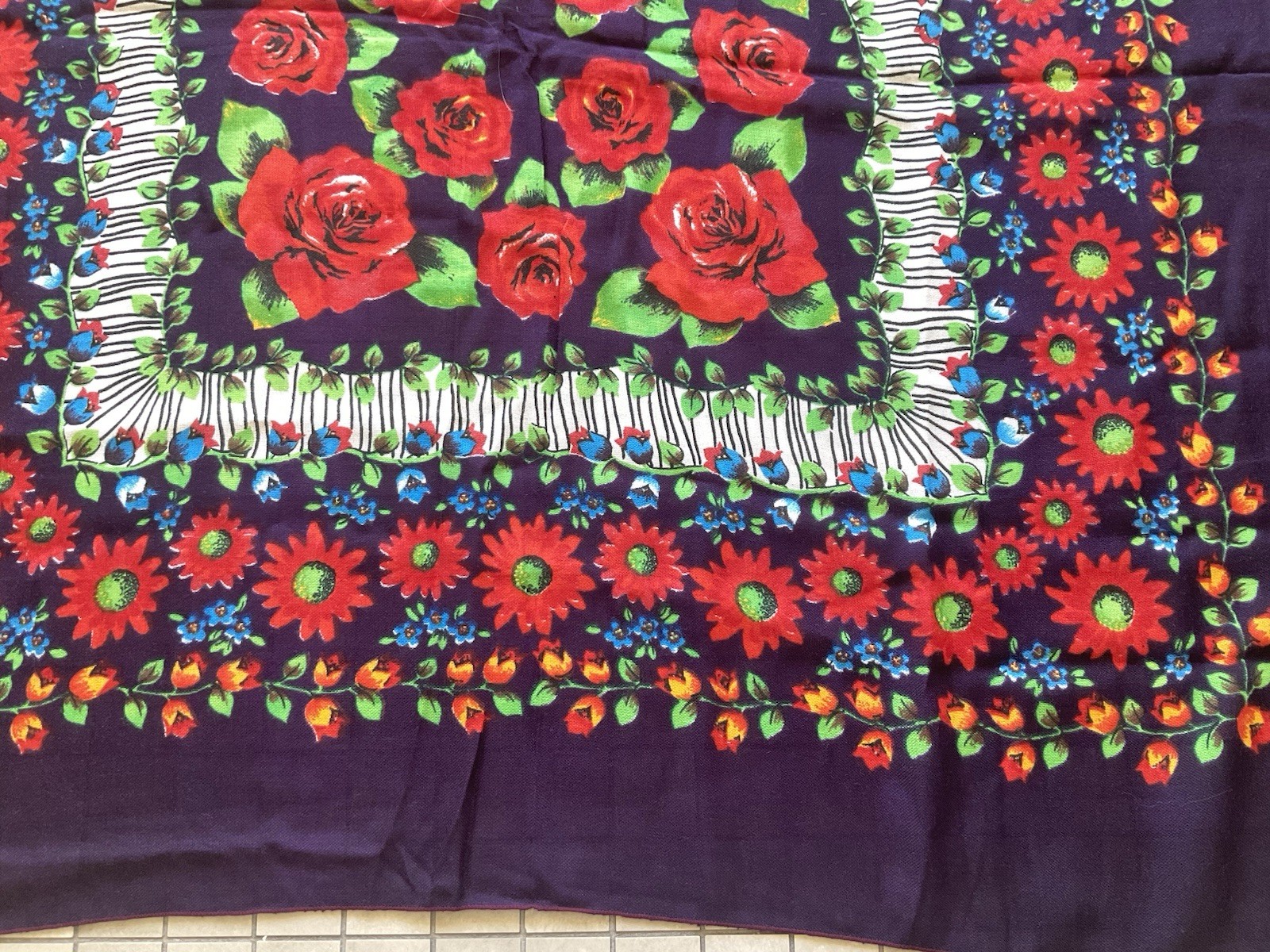 Vintage 42”x42” Vibrant Festive Multi-color Floral Scarf/Wrap/Shawl