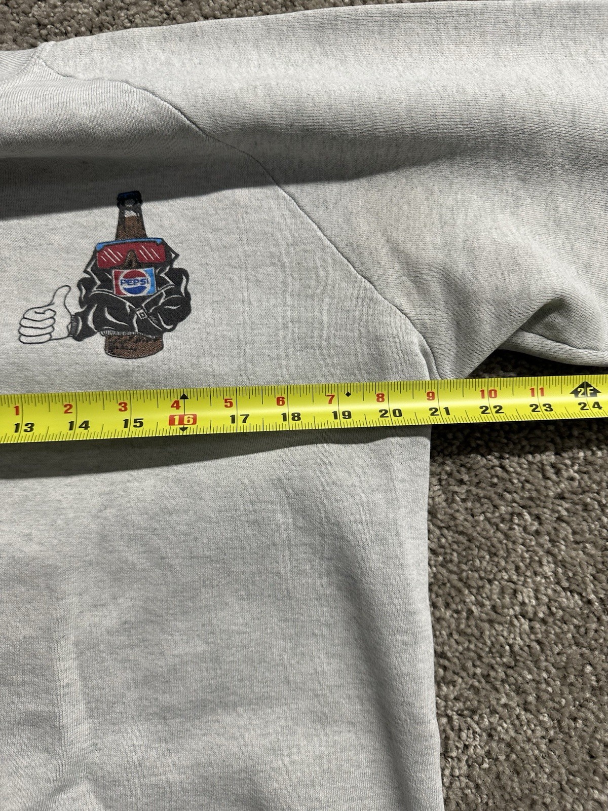 Vintage 80s 90s FOTL Pepsi Raglan Crewneck Glass Bottle Crewneck Glasses Large