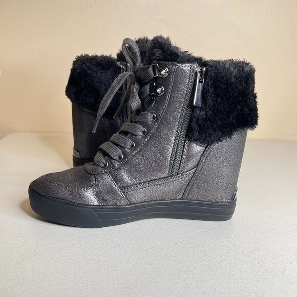 Guess Dustyn Faux Fur Hidden Wedge Sneaker Ankle Boots Size 6.5