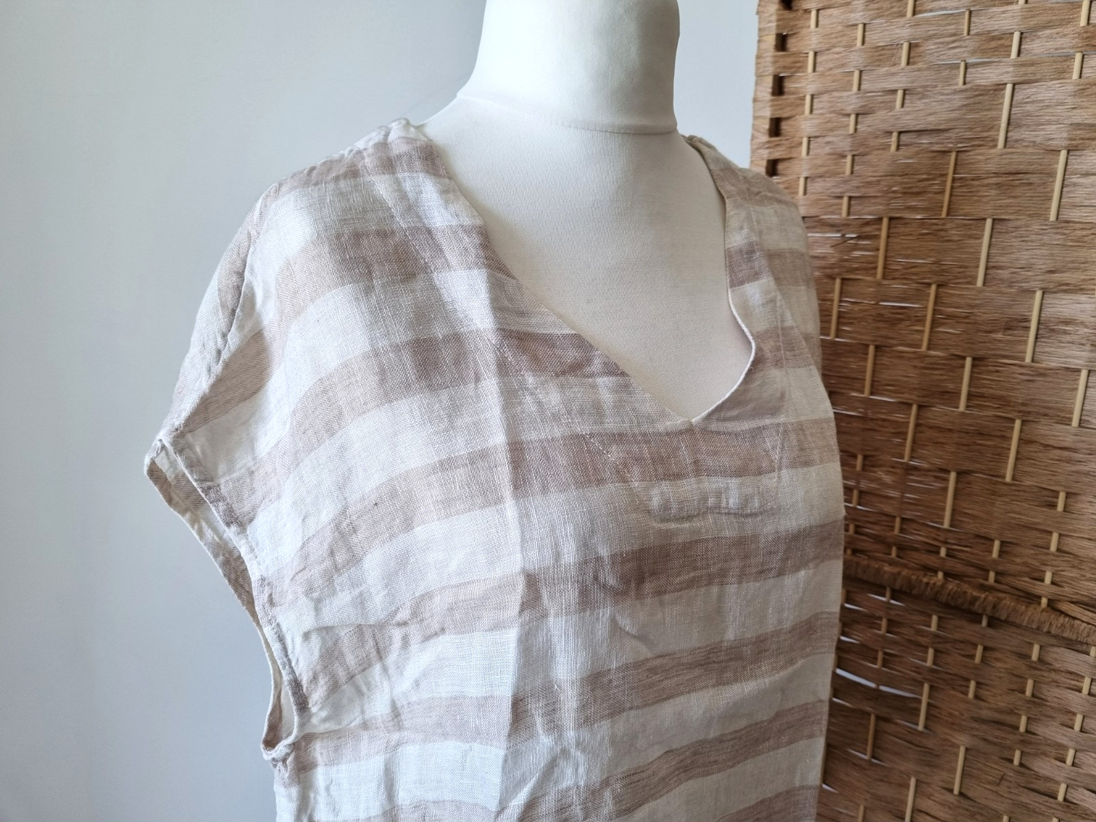 Deane & White Beige 100% Linen Blouse Top Women’s Large 44″ bust 14 / 16