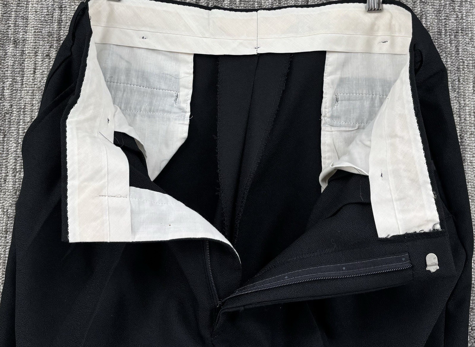 VTG Men’s Baggy Wide Black Pleated Dress Pants 34×31 Talon Zipper 10” Leg