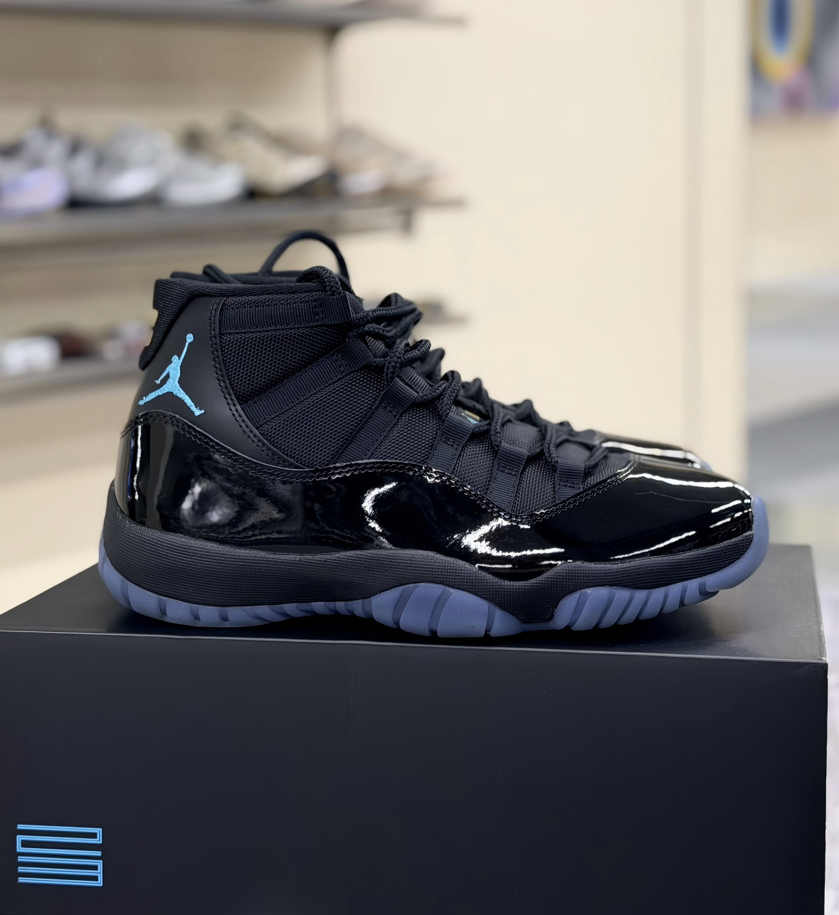Jordan Air Jordan 11 Retro “GAMMA” Blue High Top Men’s Basketball Shoes