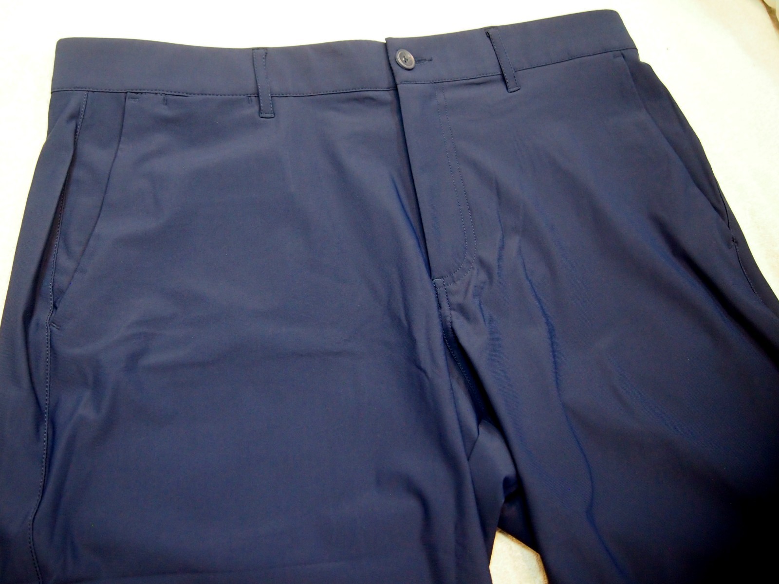 Holderness & Bourne Performance Fabric Slater Shorts NWT 34 $120 Navy