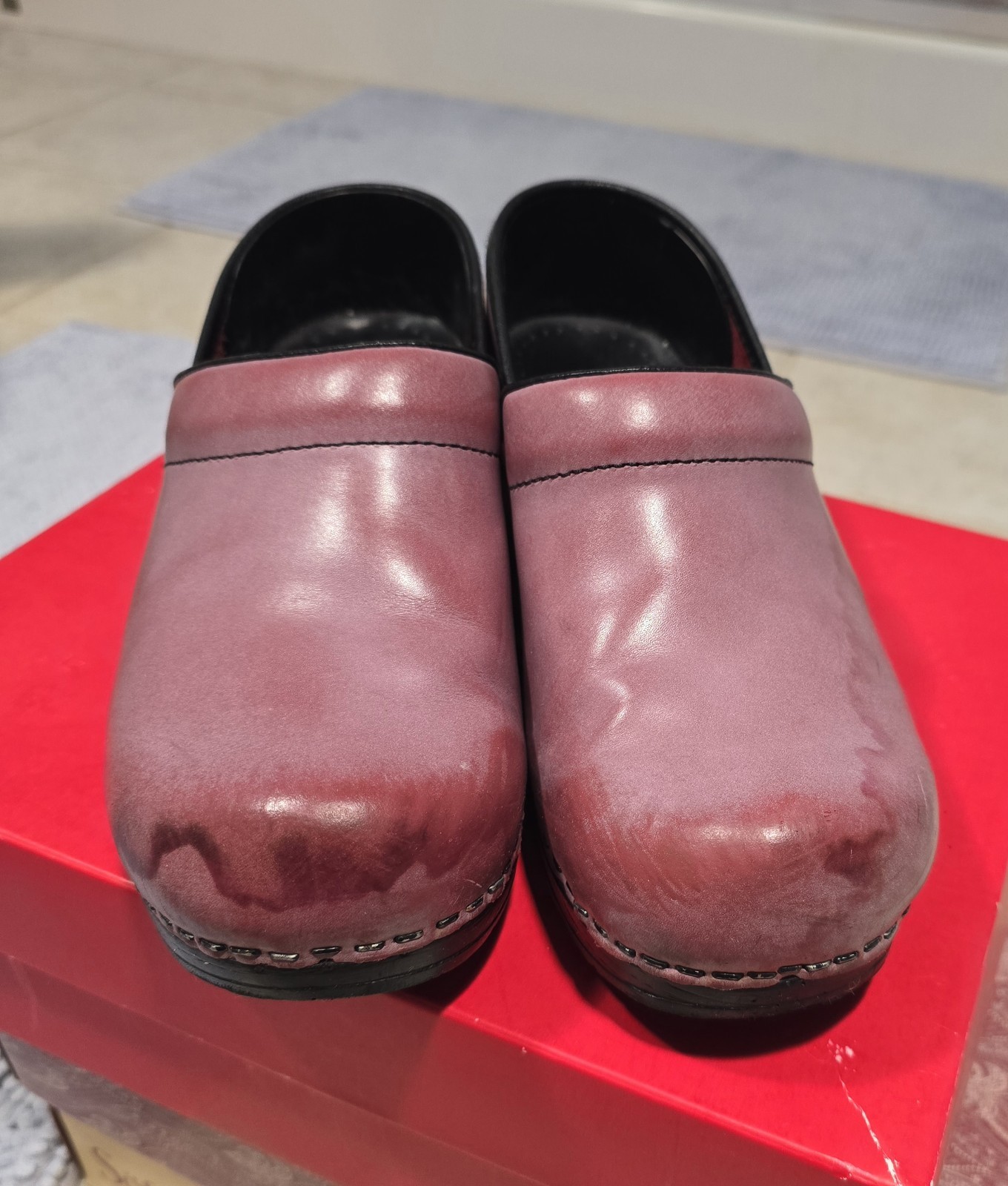 Pink Dansko for J.Jill Clogs Size 38 (7.5/8) Pre-Owned With Unfortunate Pattern