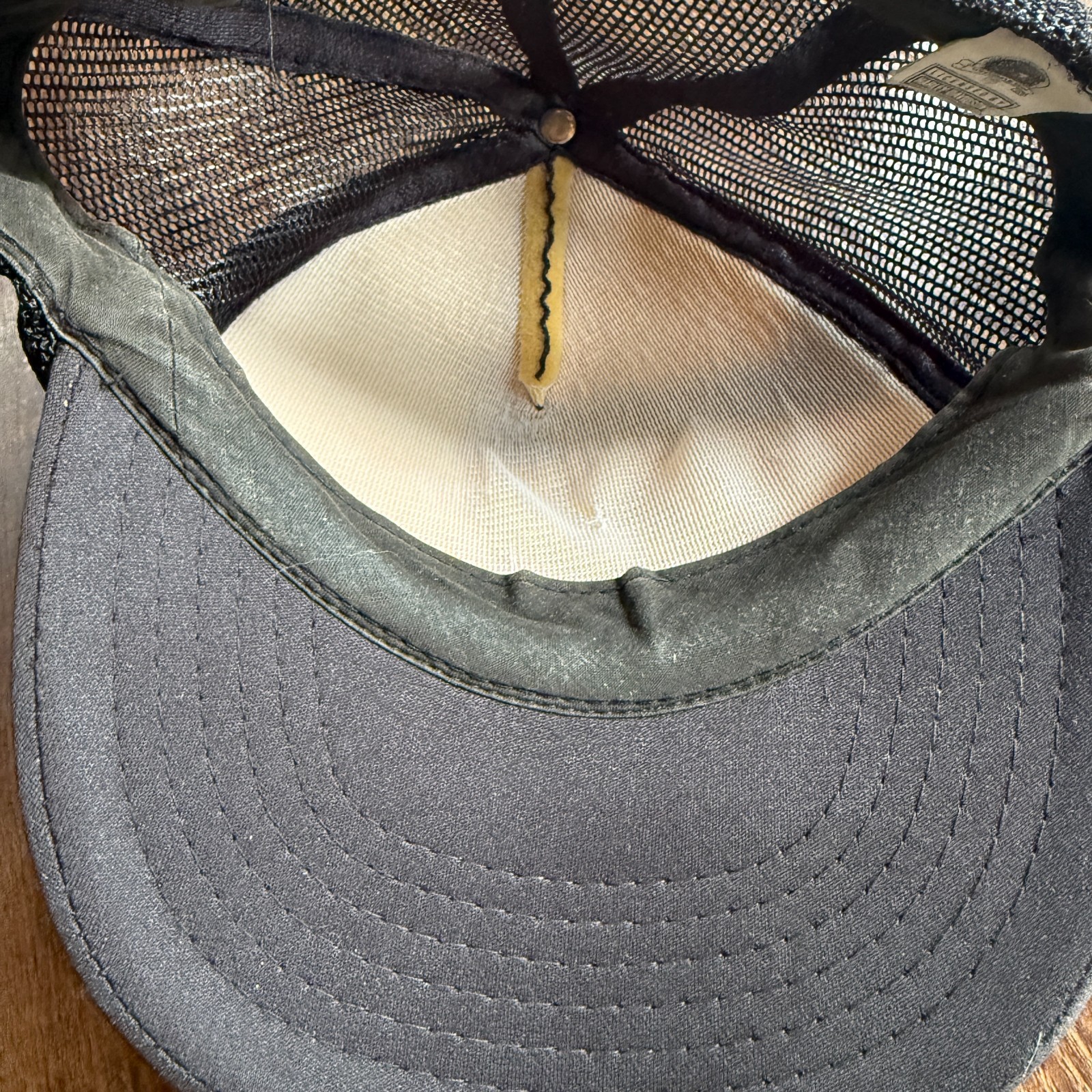 Vintage 80s Harley-Davidson Eagle Graphic Black Trucker Snapback Cap Hat USA
