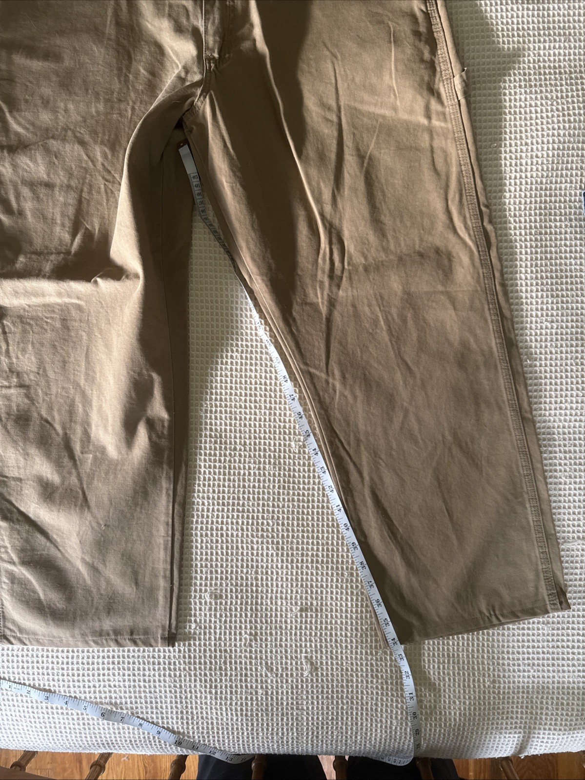 Wrangler Men’s Carpenter pants Size 36 x 30 Loose Fit, 100% Cotton, Khaki