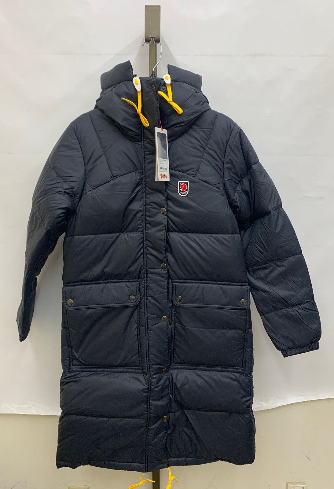 Fjallraven Women’s Expedition Long Down Parka in Black Choose Size (A86126)