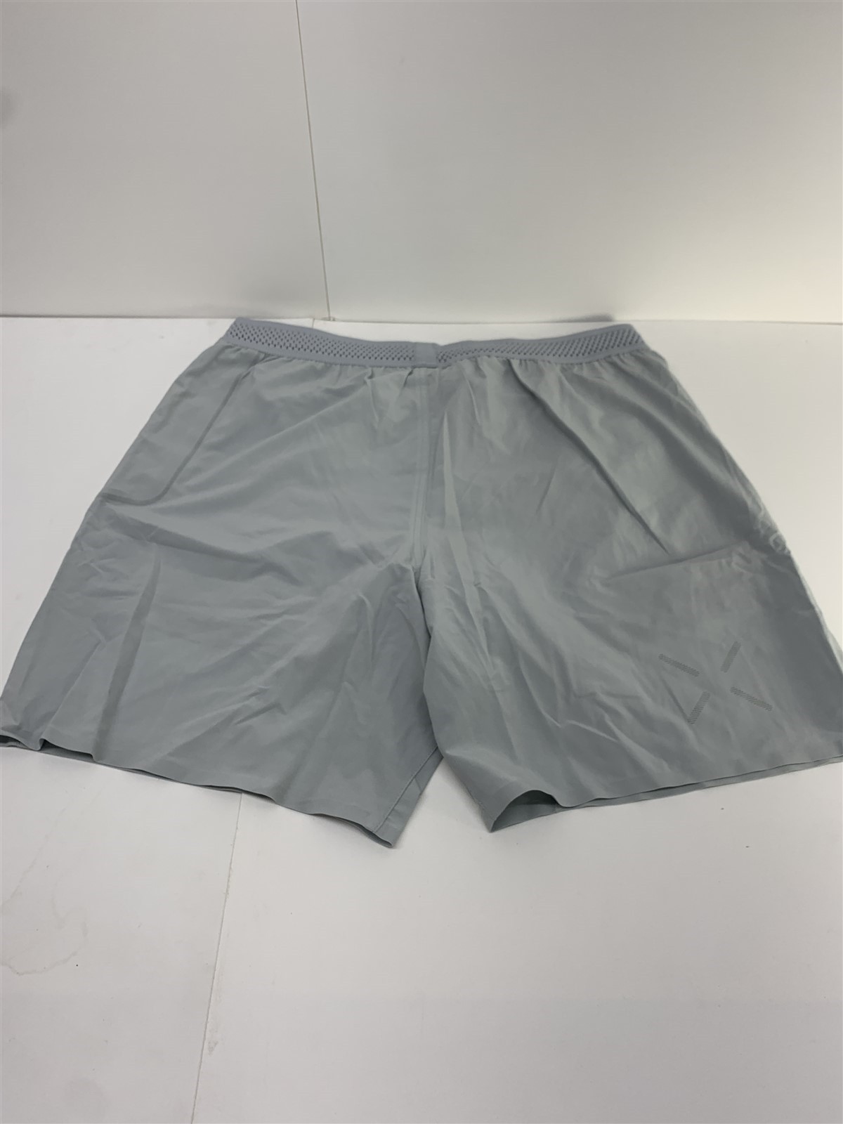 Ten Thousand Session Short 7″ Many Colors TTSH004V2