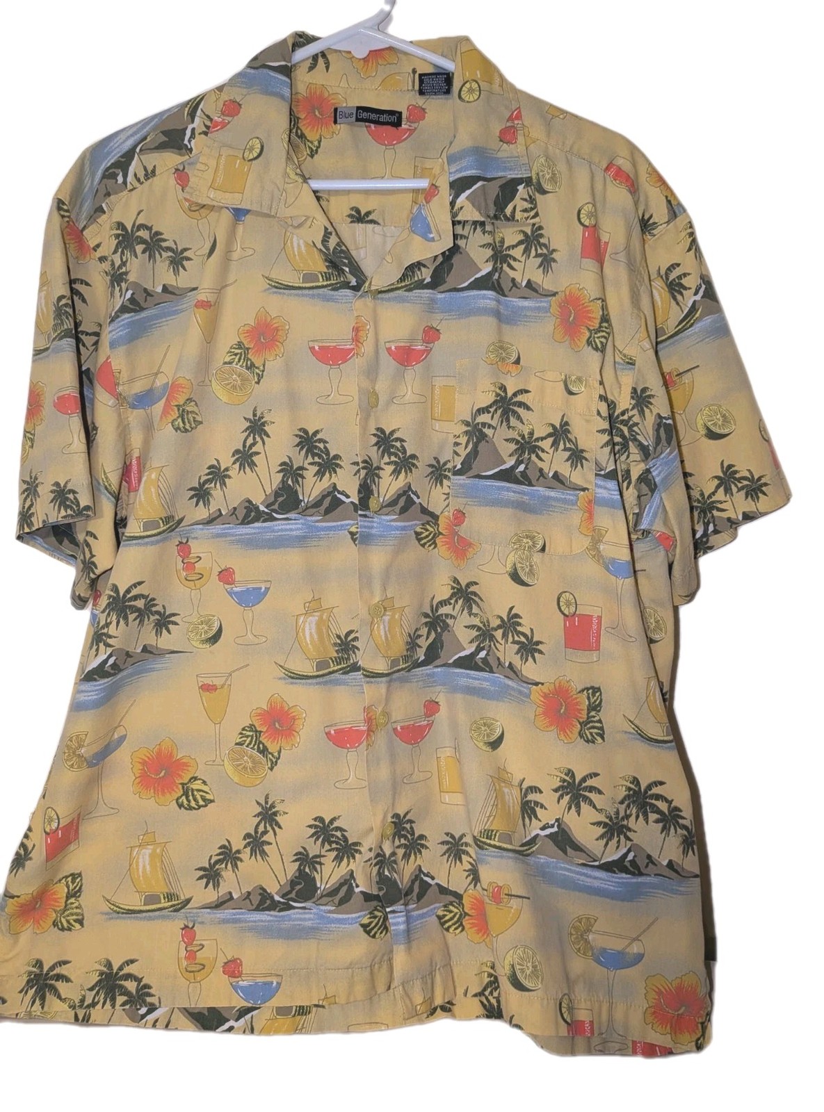 Blue Generation Hawaiian Print Men’s Button-Up Shirt Yellow Size Large