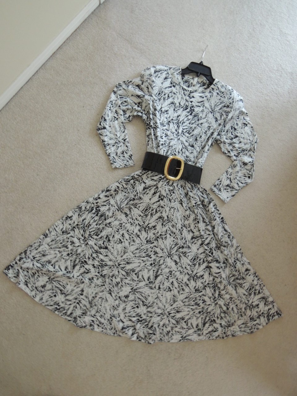 Ladies Dress Size 10 B/W Artsy Pattern Midi L/S Defined Waist by ALL THAT JAZZ