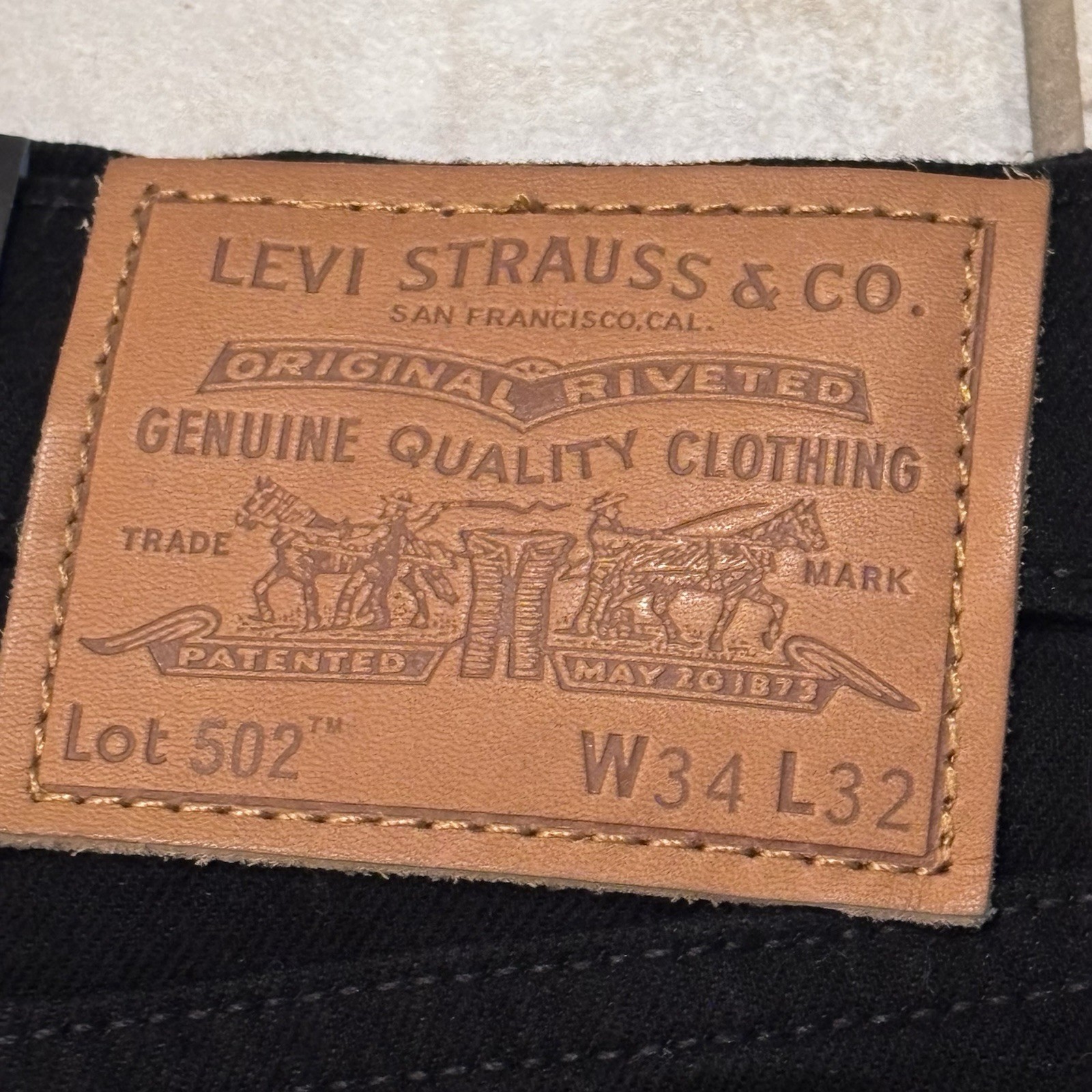 Men’s LEVIS 502 Taper Jeans Stretch Flex Eco Midrise Regular Thigh Black 34×32