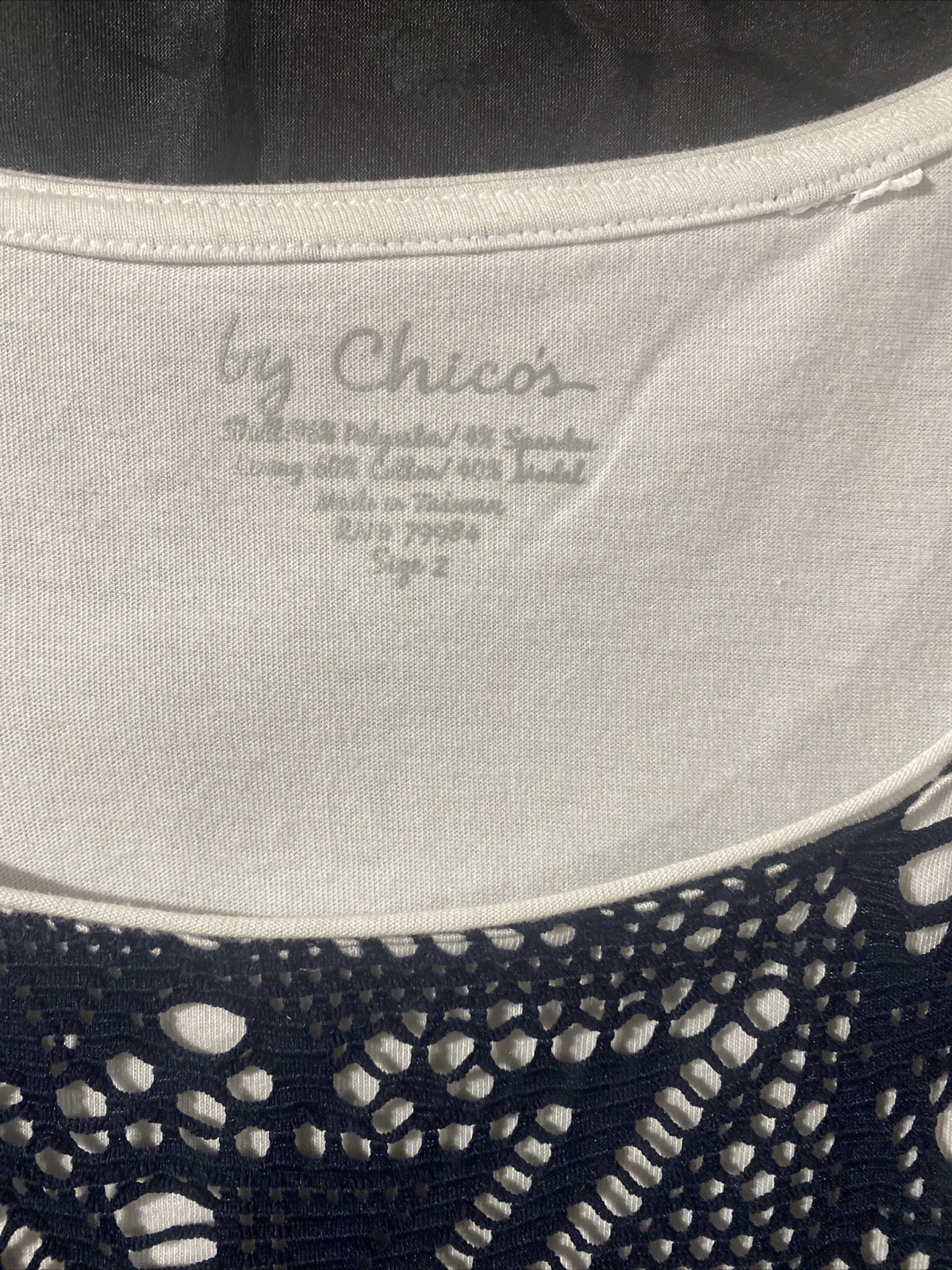 chicos size 2 navy crochet over white sleeveless tank