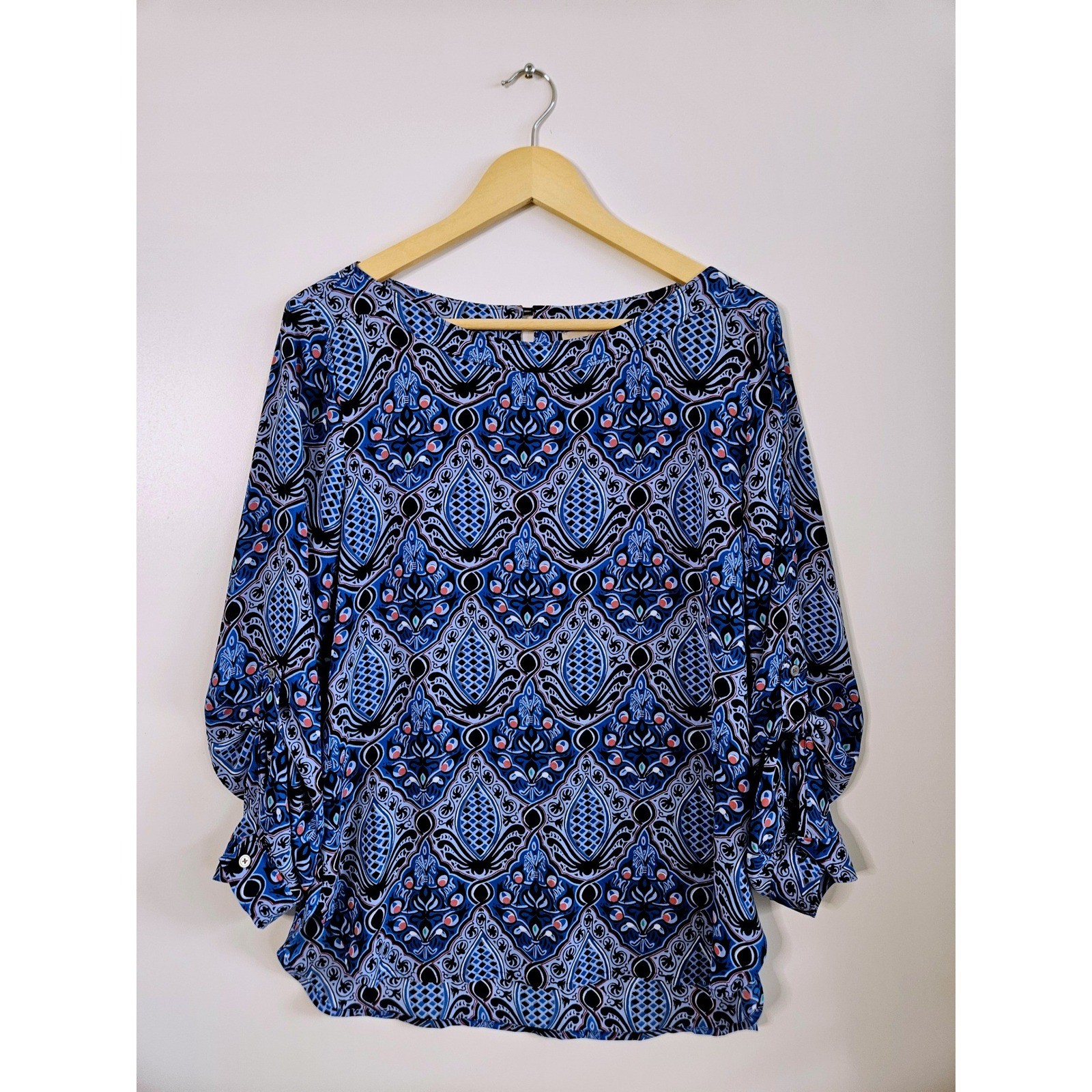LOFT Paisley Blouse Size Medium Blue Orange Boat Neck Long Sleeve Top Shirt Poly