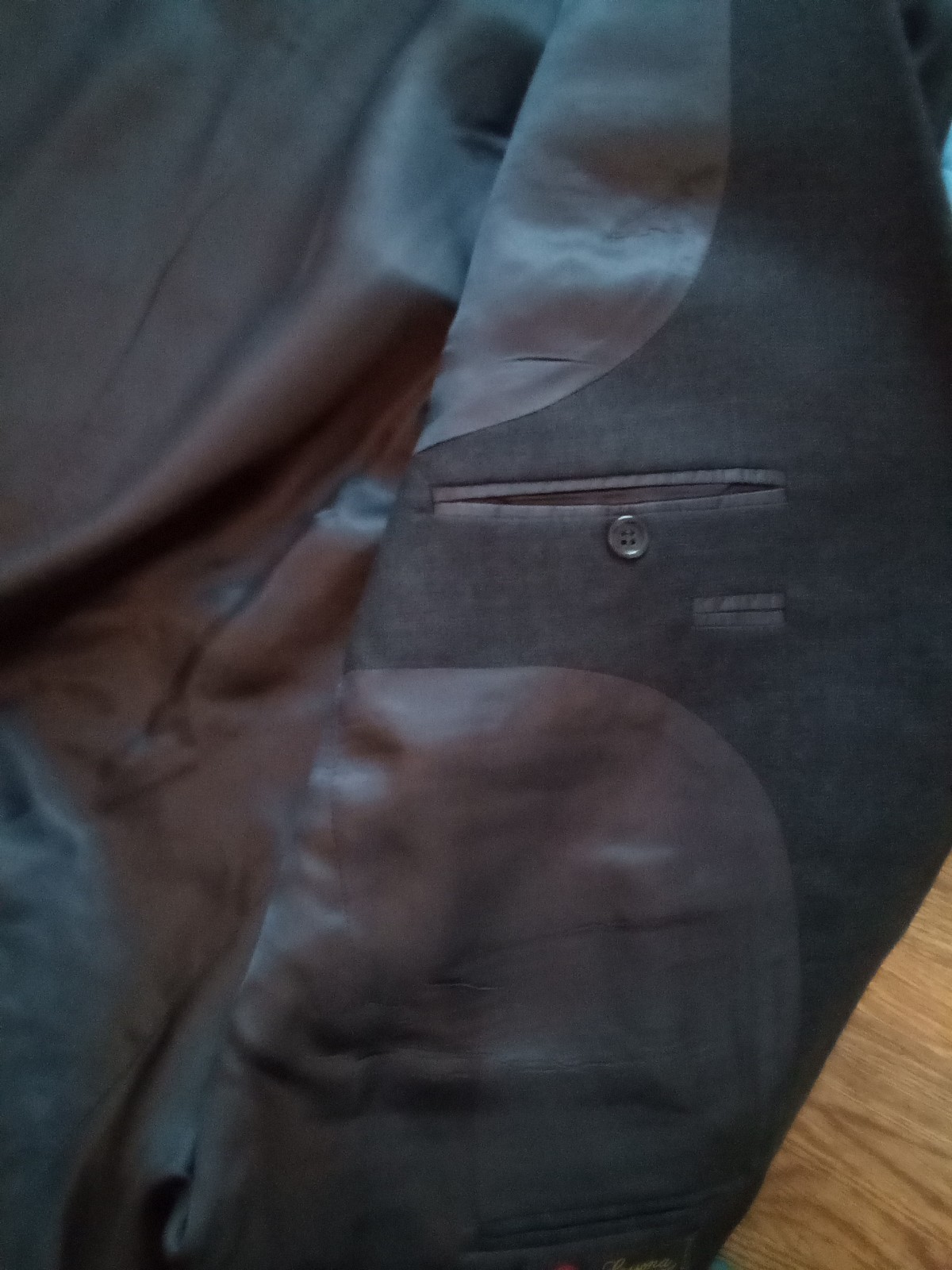 Pronto Uomo Men’s Suit, 44 Regular, 43×30 pants, Charcoal, Made In Italy.