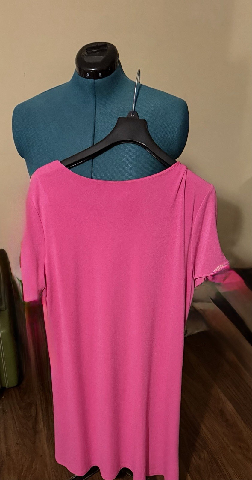 CeCe Women’s Pink Solid Above The Knee, Scoop Neck Hot Pink Sexy Dress