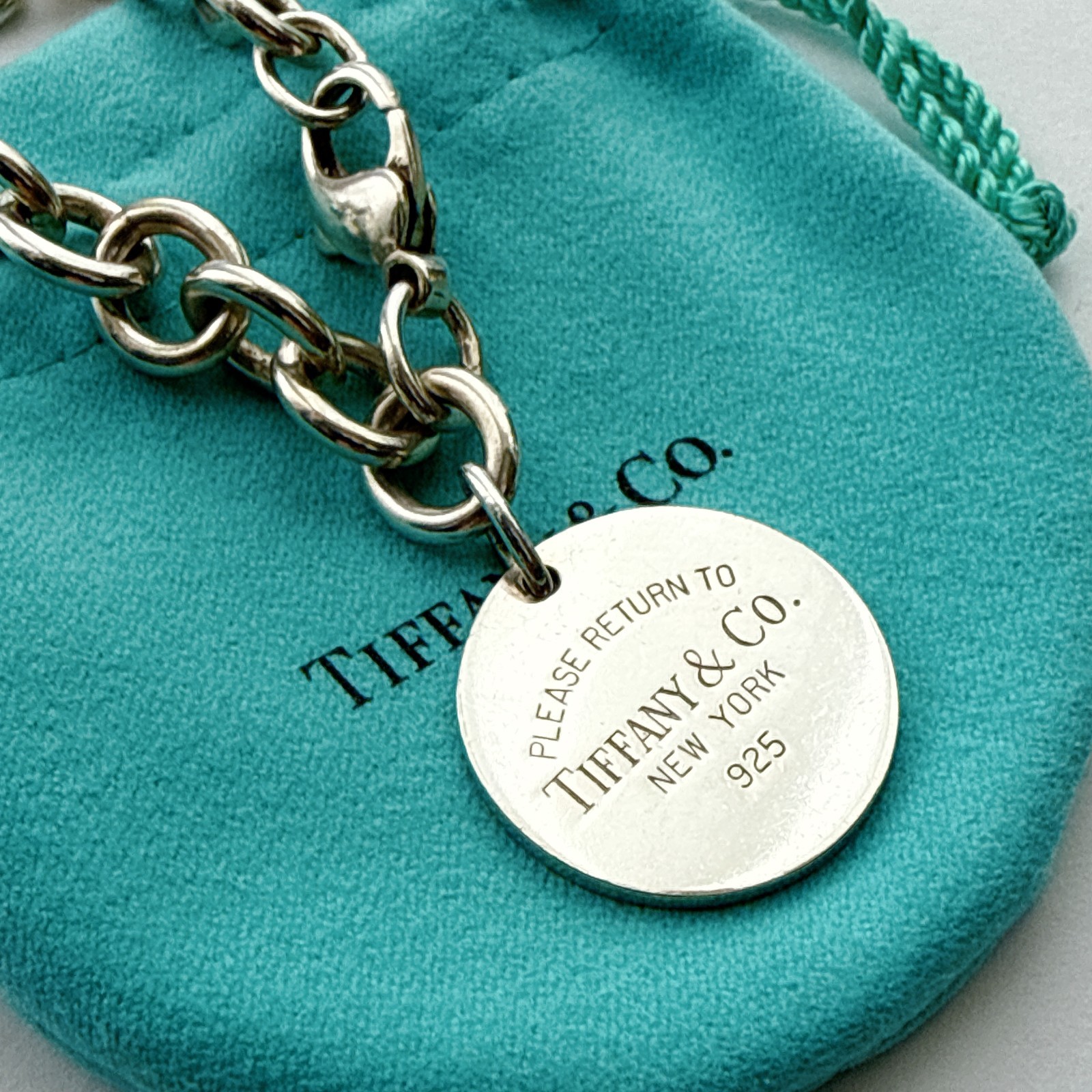 Tiffany & Co. Return To Tiffany Round Tag Sterling Silver 925 Bracelet 18cm