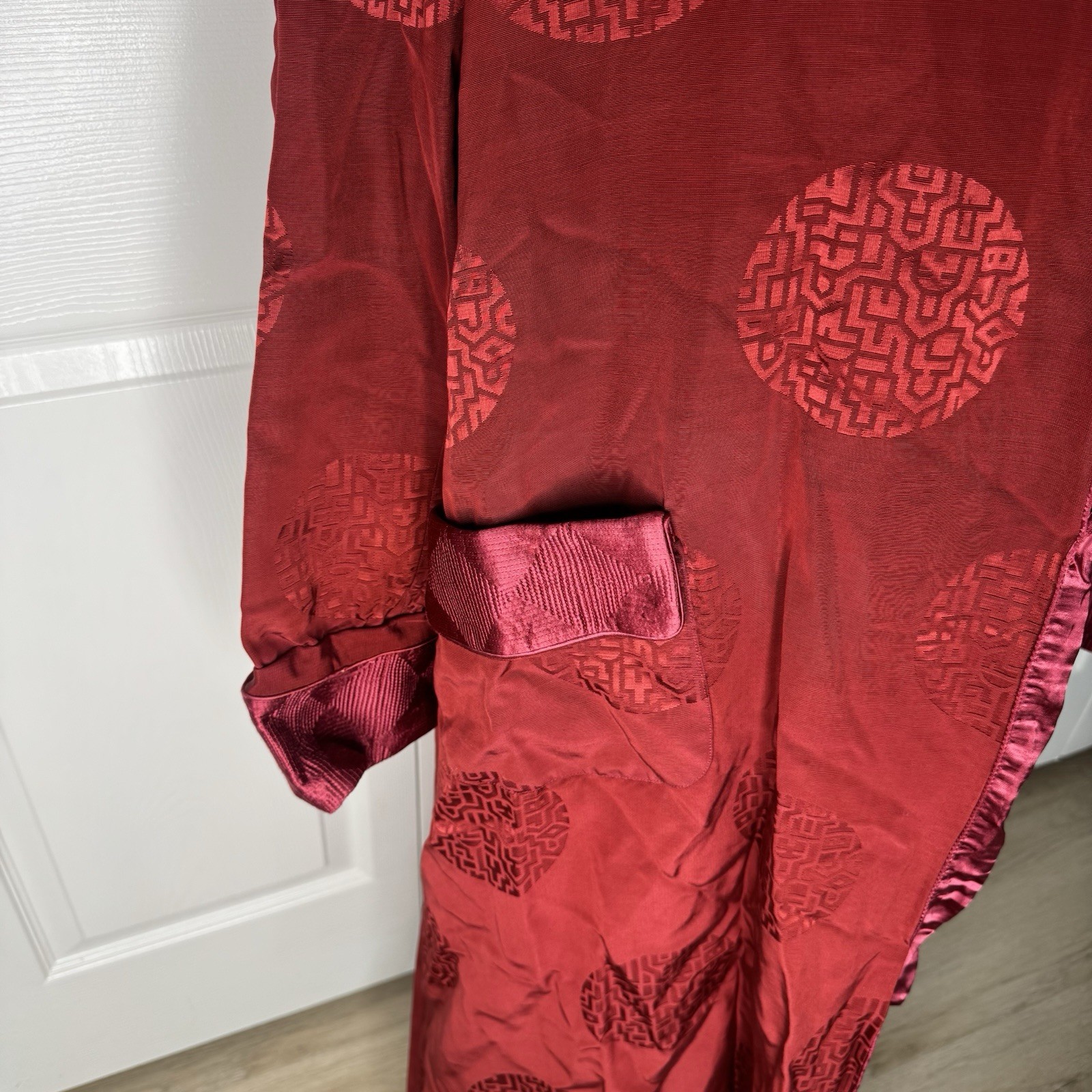 Vintage 1950s Oriental Chinese Red Satin Robe Brocade Smoking Size 42 Med/Large