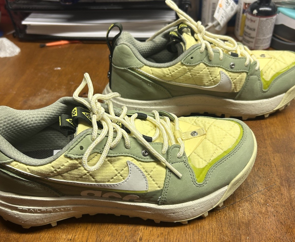 Nike ACG Lowcate Future Movement Oil Green Lemon Chiffon FB9761-300 Size 7M 8.5W