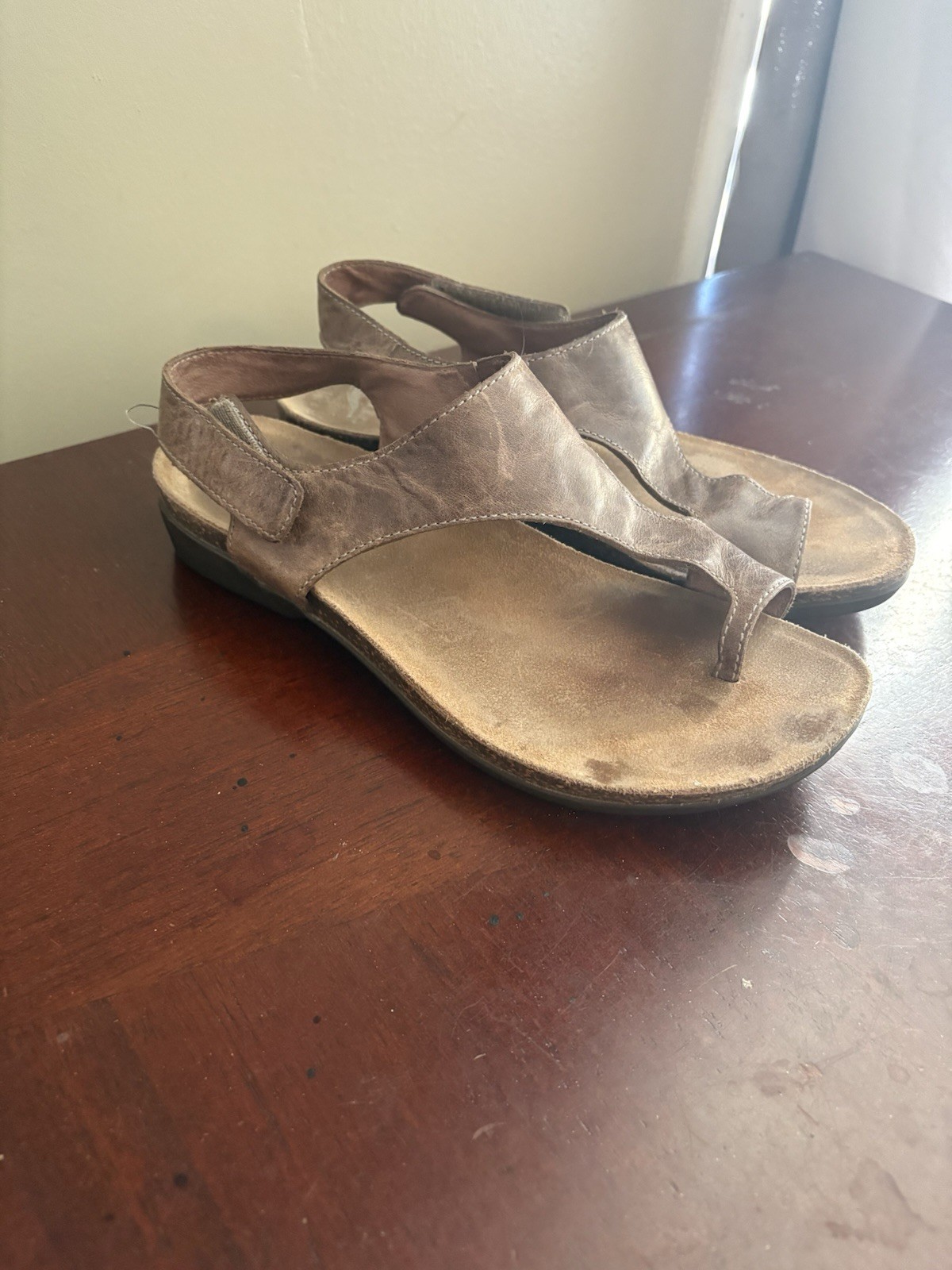 Dansko Reece Tan Leather Women’s Sandals Size EU 37 or US 6.5 Or 7