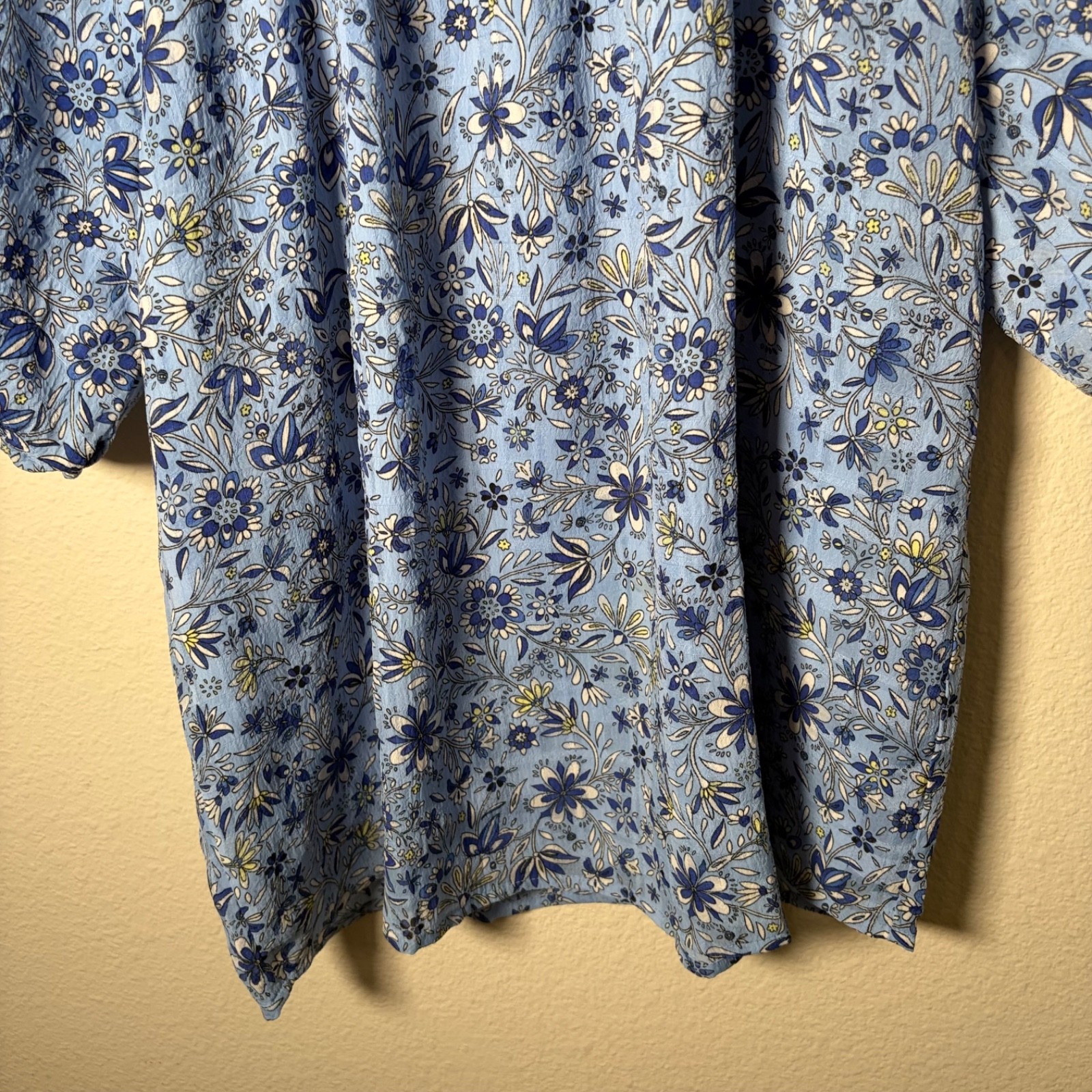 Loft Blouse Women’s Small Blue Floral Puff Sleeve Casual Lightweight Top