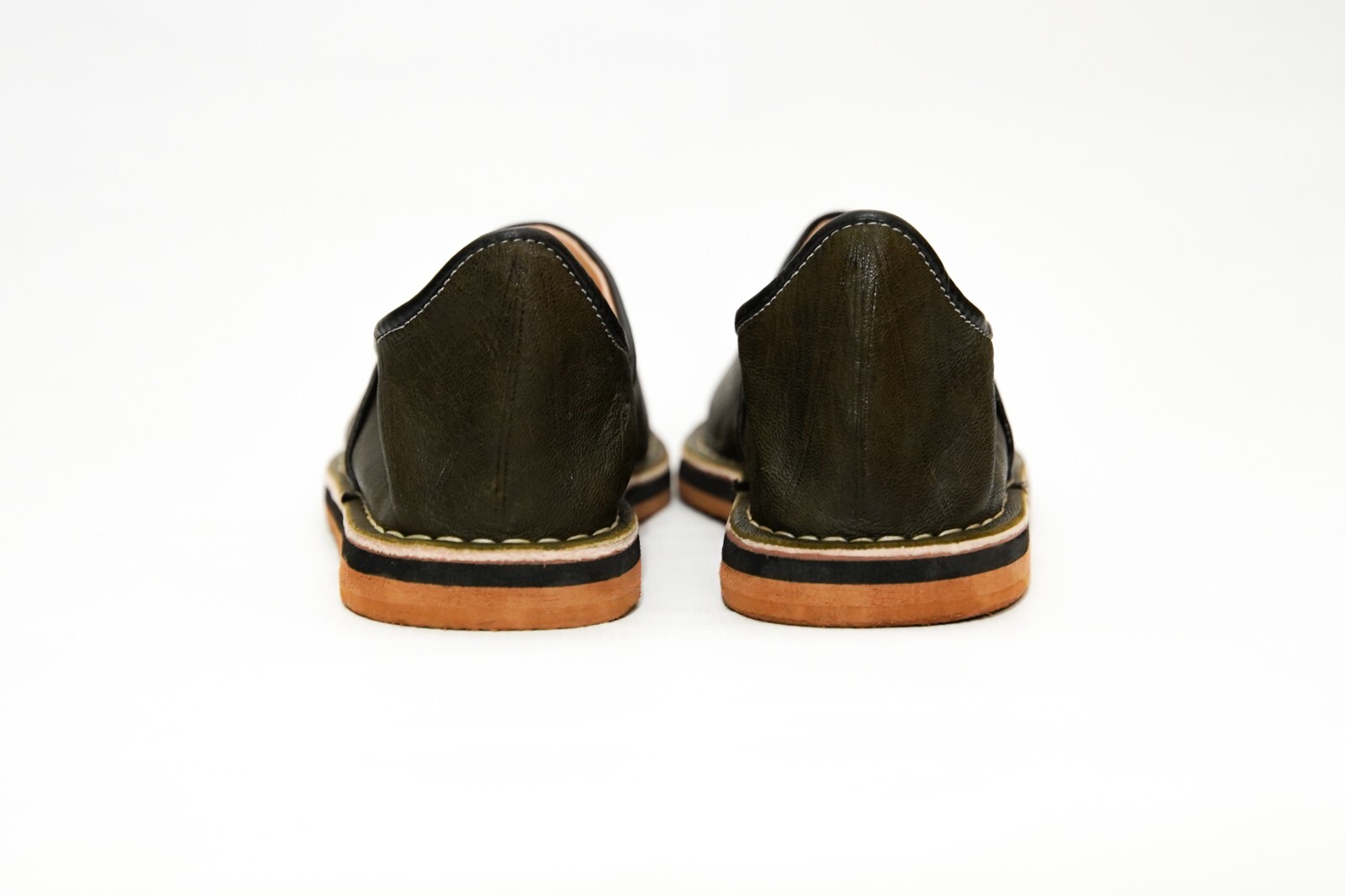 Handmade Moroccan Babouche Slippers for Men – Olive Green Leather – Organic Shee