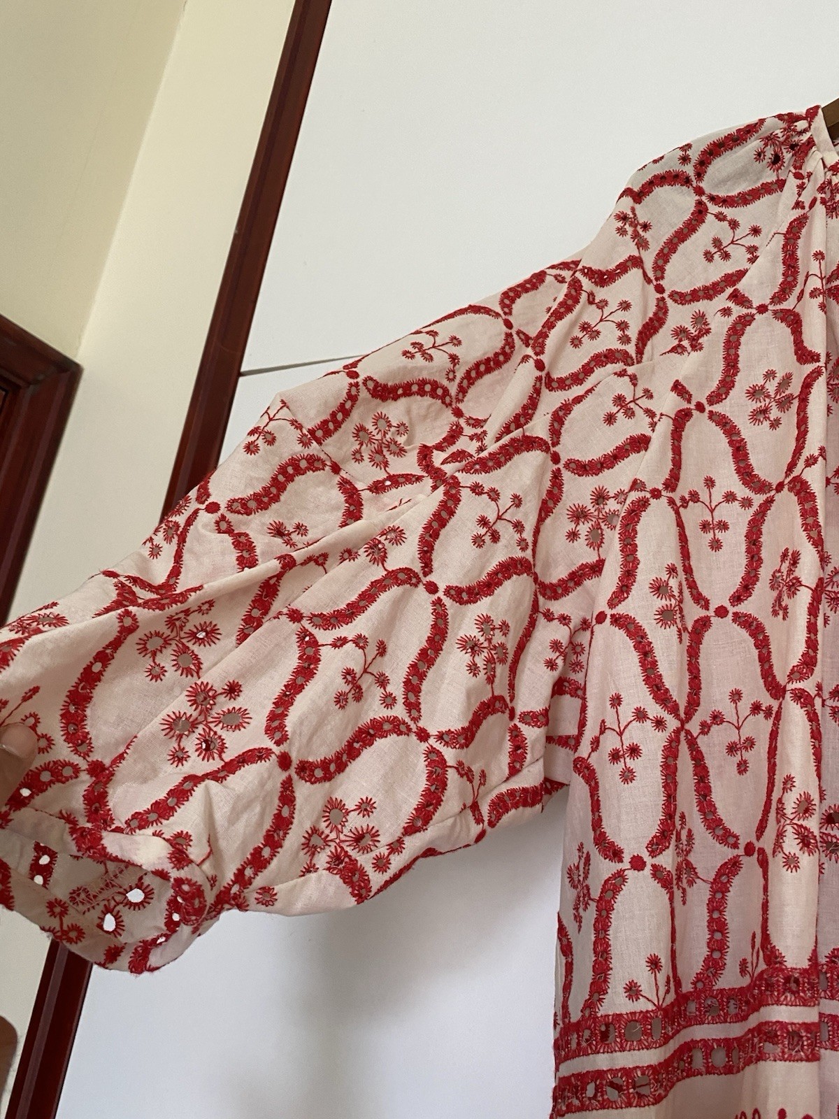 ottod’Ame Beige & Red Embroidered Round Neck Balloon Sleeve Blouse Cotton 10