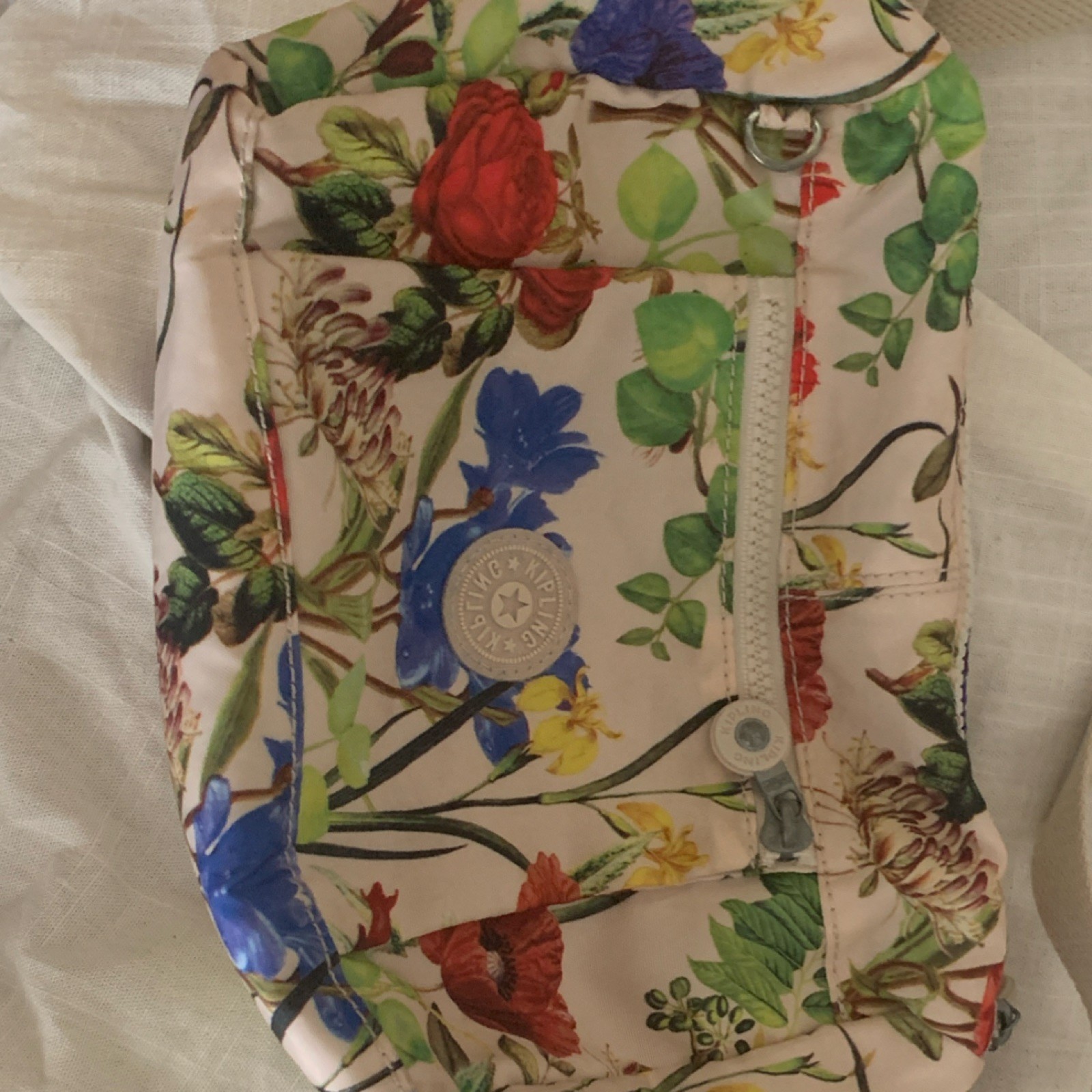 Kipling Beige Multicolor Floral Crossbody Bag Zip Closure w/ Adjustable Strap