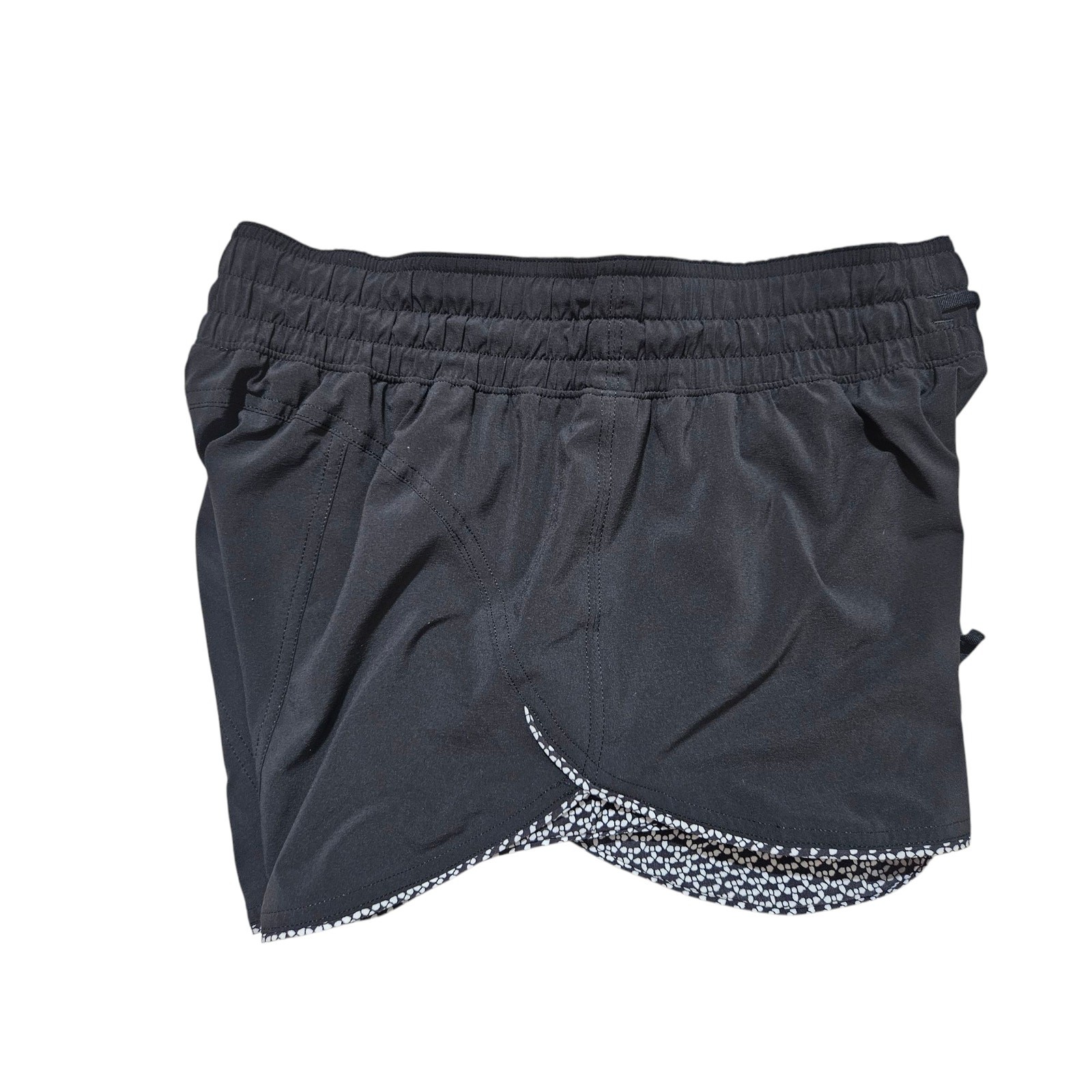 Lululemon womens Choose A Side Short *3″ Black / Monochromic Black shorts size 6