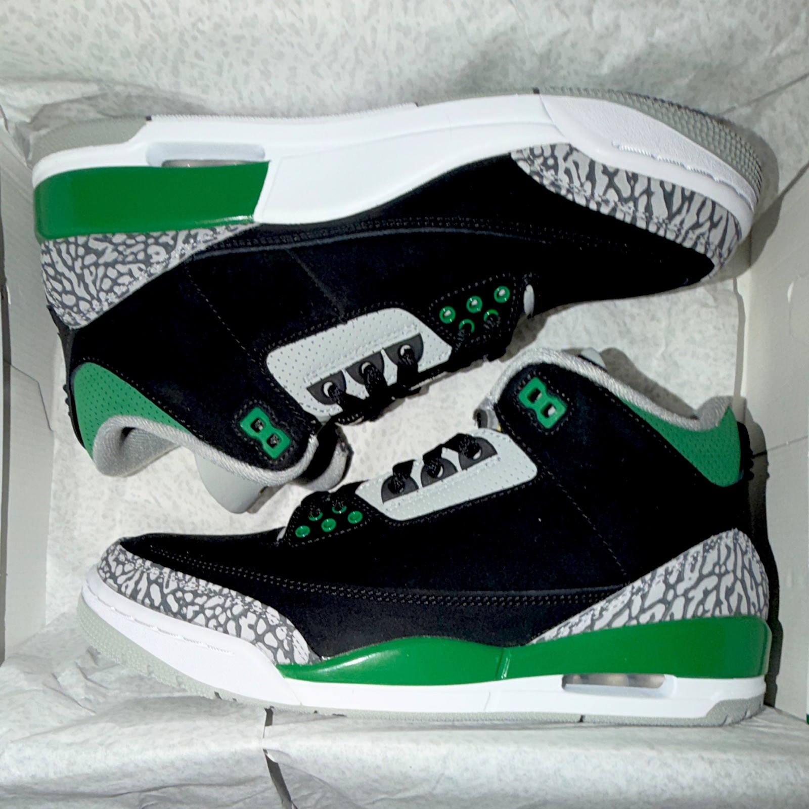 Air Jordan 3 Retro Pine Green CT8532-030