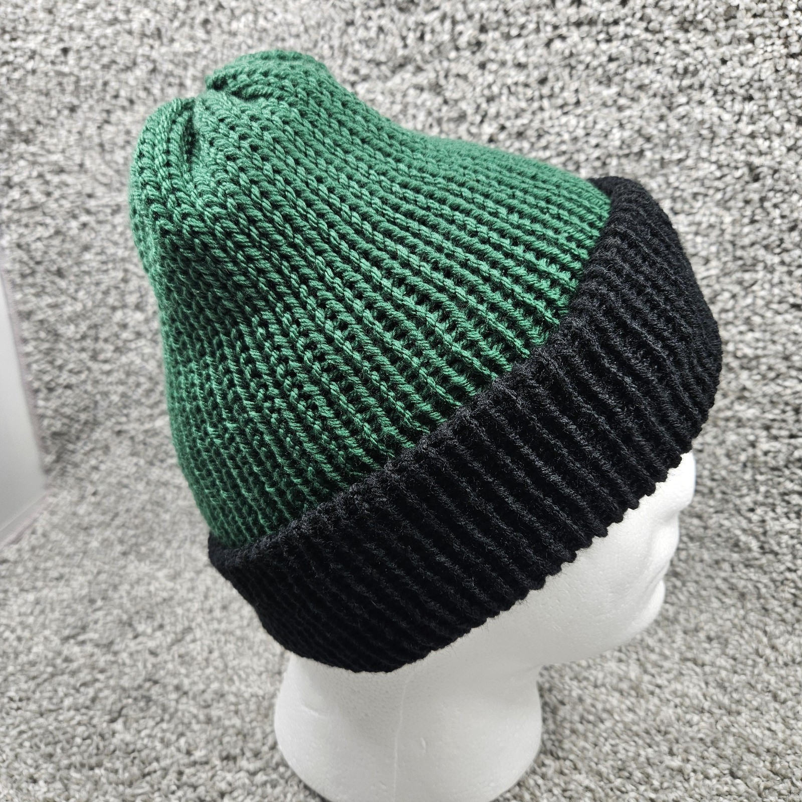 Handmade Knit Beanie Toque Hat Size M Green Black Cuffed Reversible Winter Warm