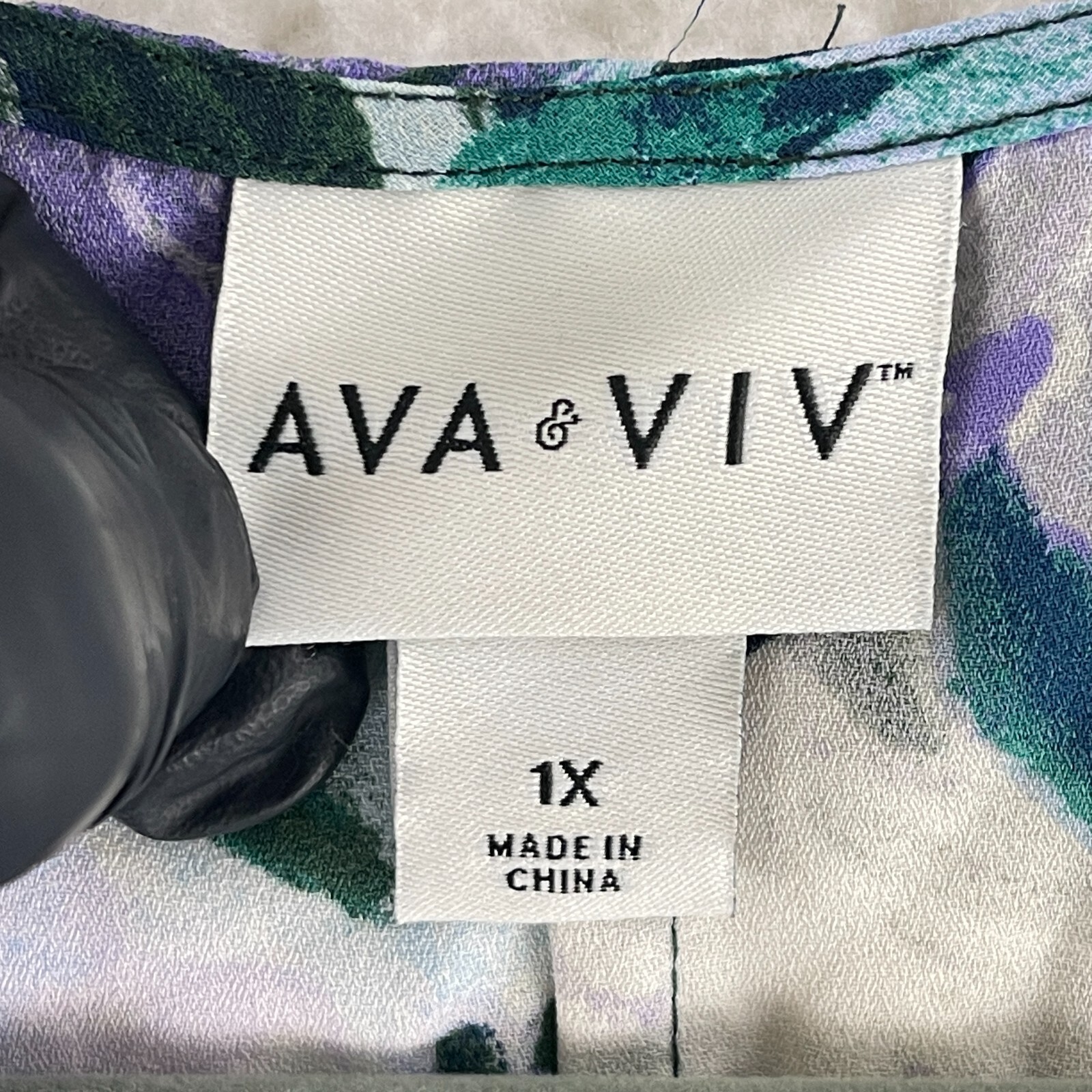 Ava & Viv Floral Flutter Sleeve Shirt Womens Plus 1X V-Neck Short Sleeve Top