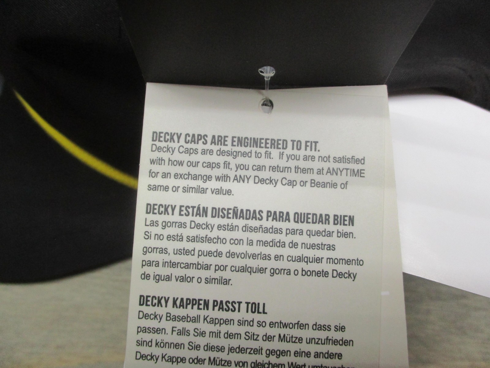 Decky Hat Cap Snap Back One Size Black Yellow Rope Water Repellent UPF 50+ Mens