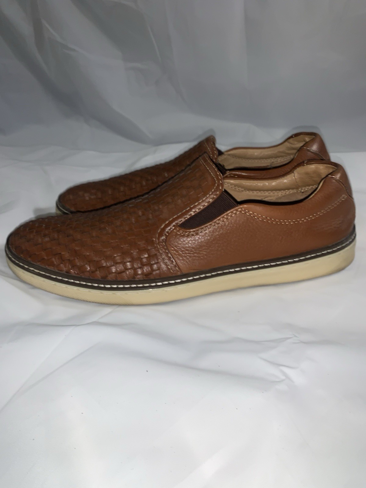 McGuffey Johnston & Murphy Size 10 Men Excellent Tan
