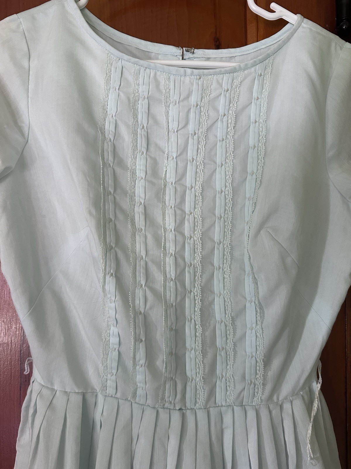 True Vintage Powder Blue Prairie Sundress S Lace Pleated Short Sleeve Zip