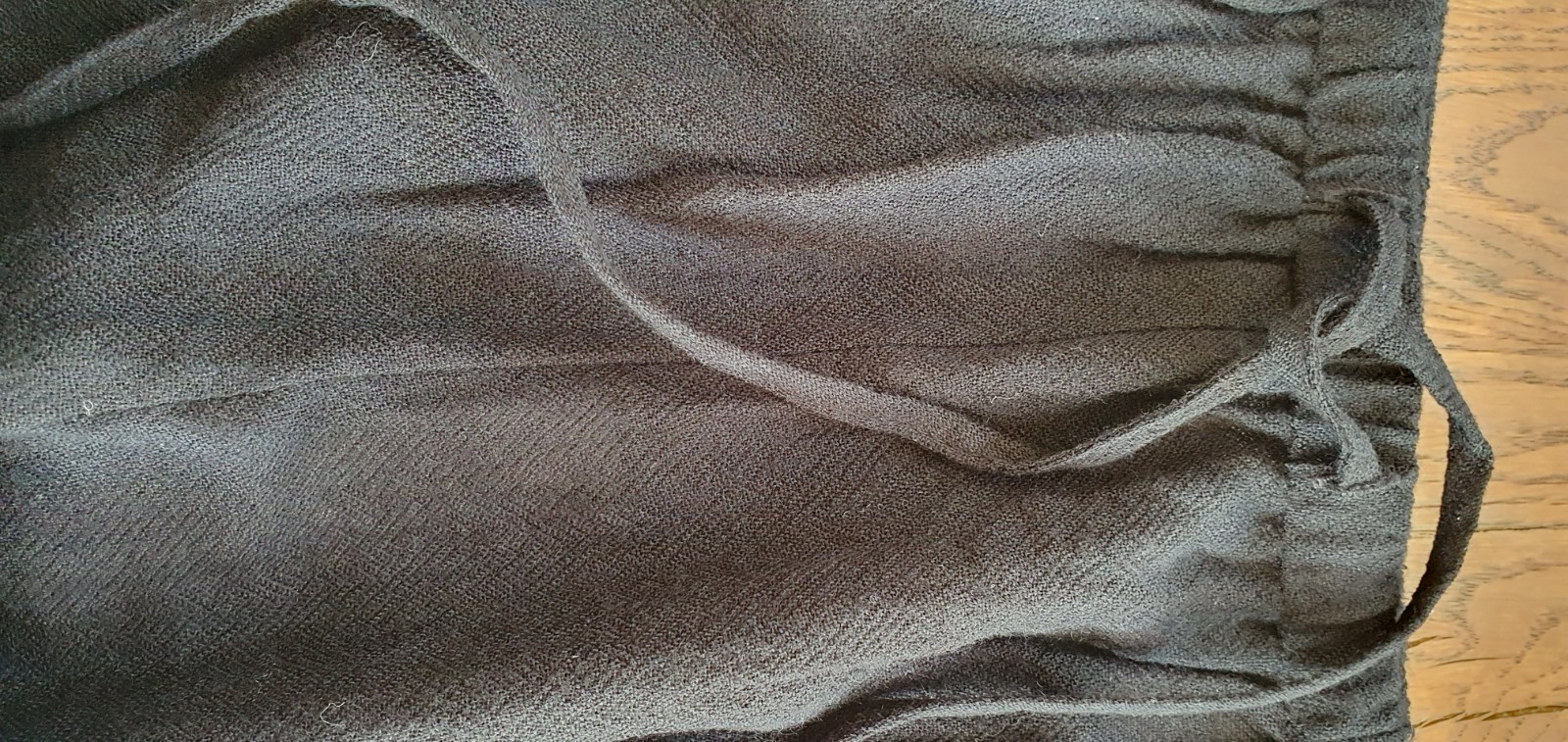 NWT THE WHITE COMPANY Wool-Viscose Gauze Wide Leg Trousers – Black -Small