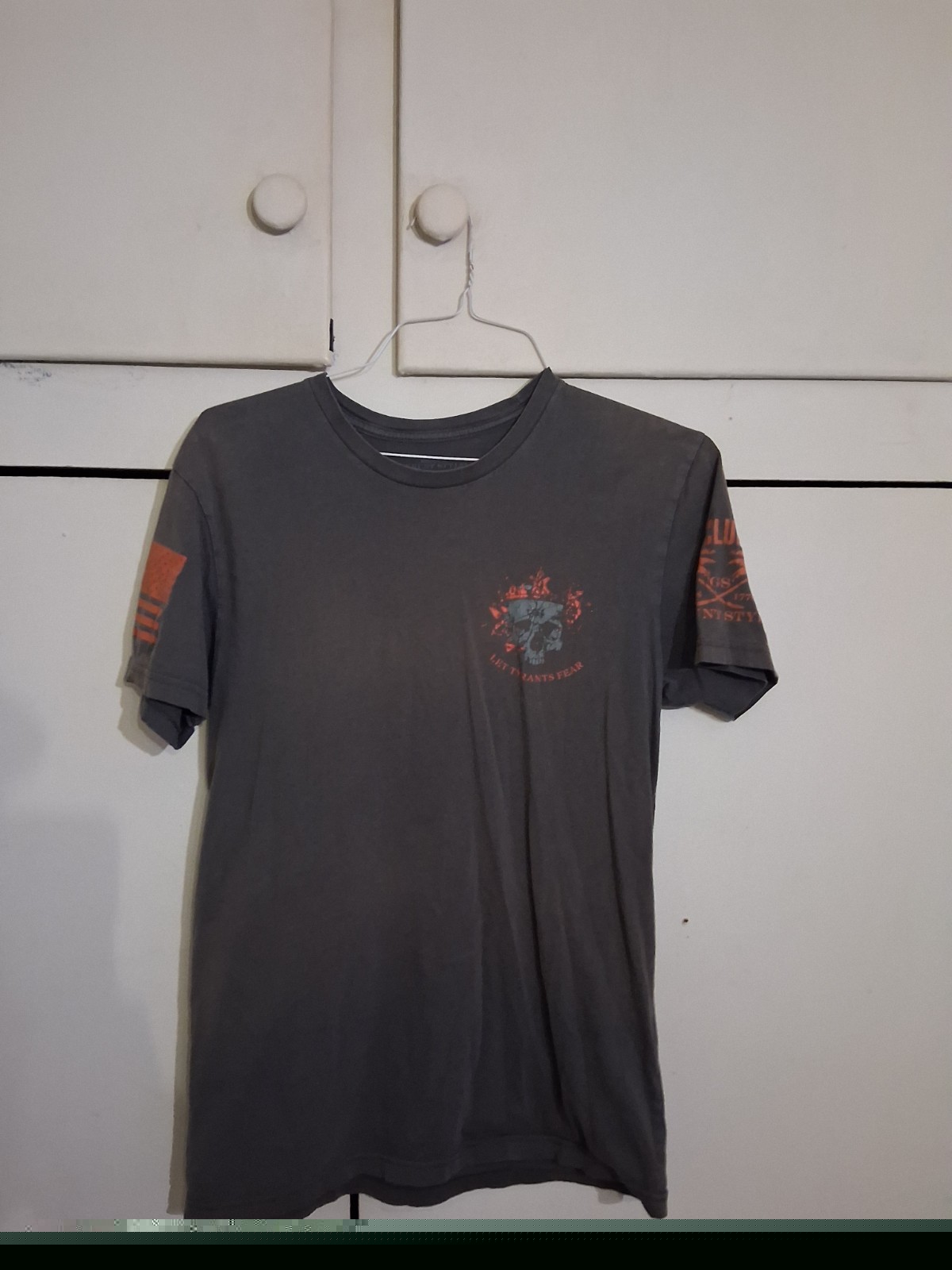 Grunt Style T-Shirt (Medium) No Stains