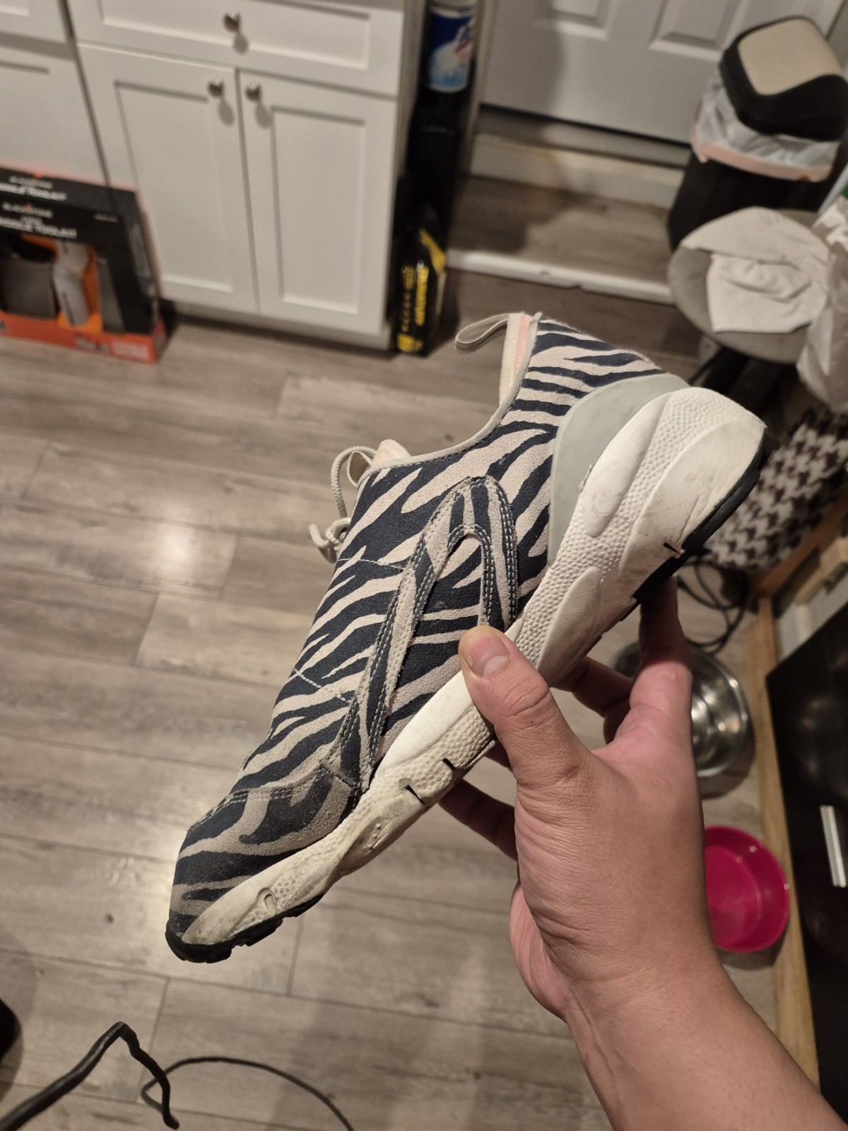Olivia Kim Footscape