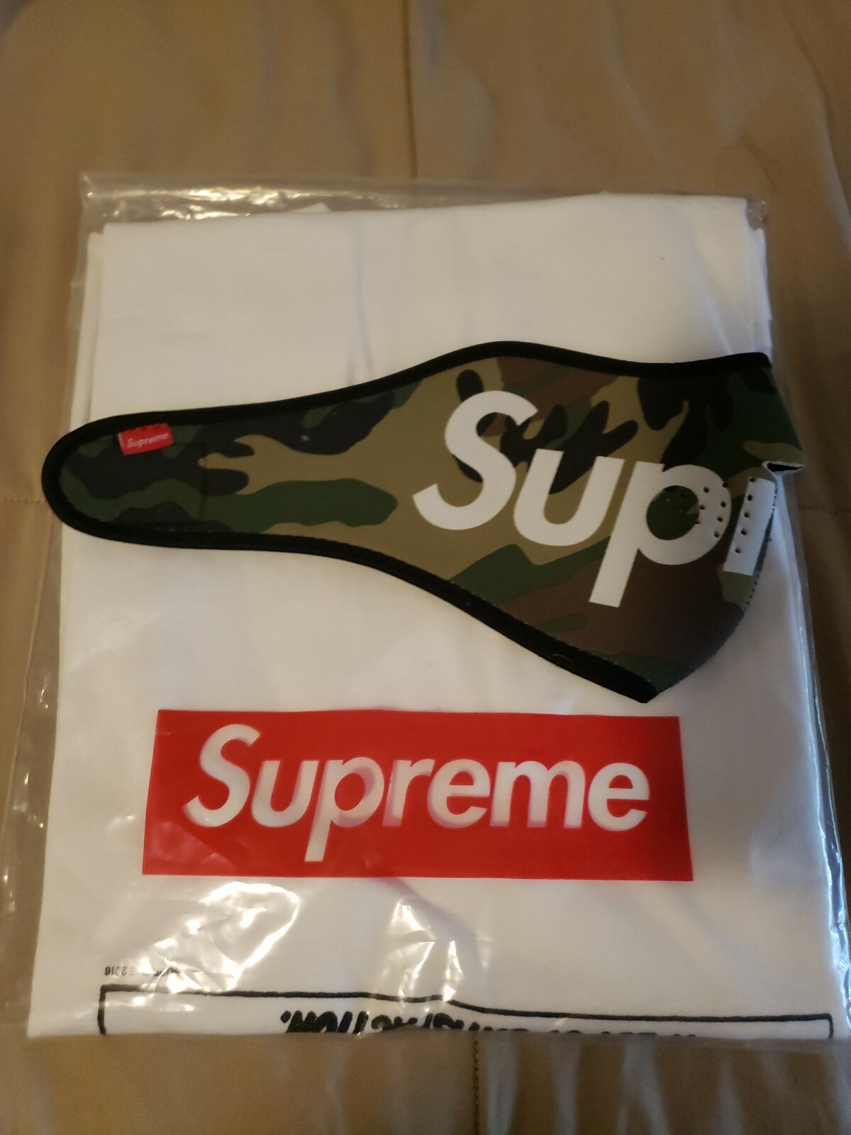 Authentic Supreme Neoprene Face Mask Woodland Camo FW14 New