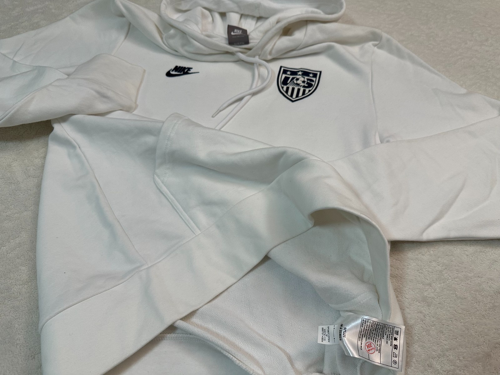 Vintage 2000s Y2K 2009 Nike USA Soccer Federation Team Sweatshirt Hoodie, M NEW