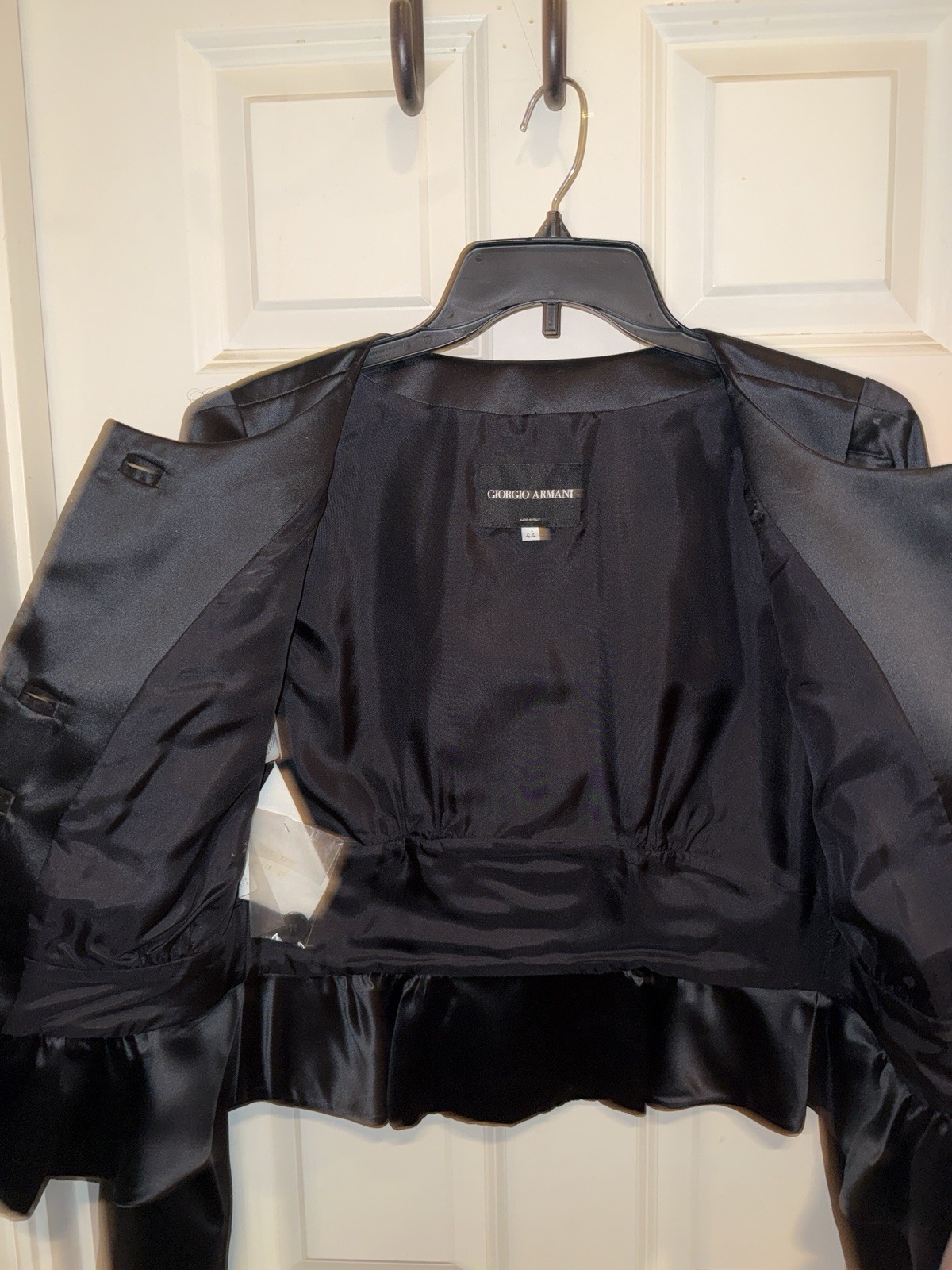 Vintage w/ original tag Giorgio Armani Women’s Black Silk Peplum Jacket size 44