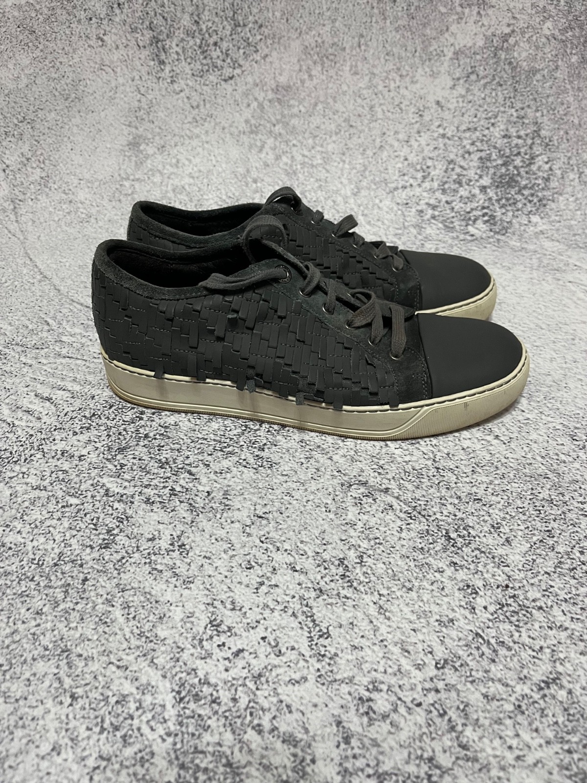 Lanvin Grey Woven Leather Low Top Sneakers Cap Toe Italy EU42 US9 Designer
