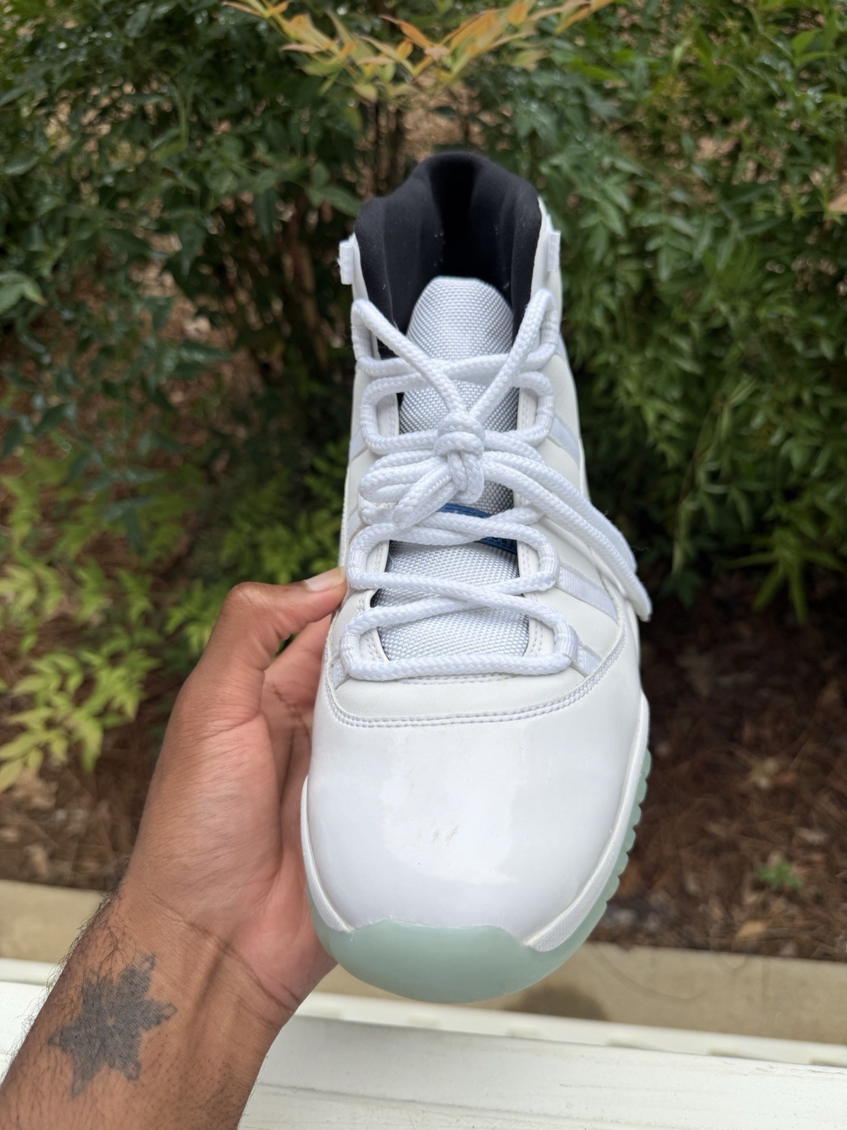 Jordan 11 Legend Blue Size 12 2014