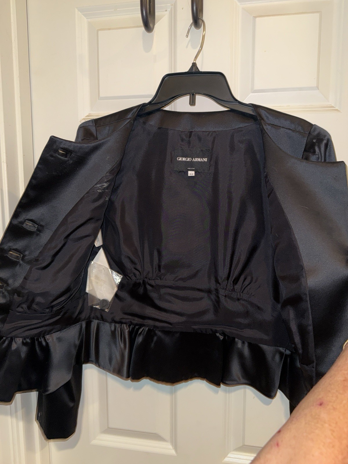Vintage w/ original tag Giorgio Armani Women’s Black Silk Peplum Jacket size 44