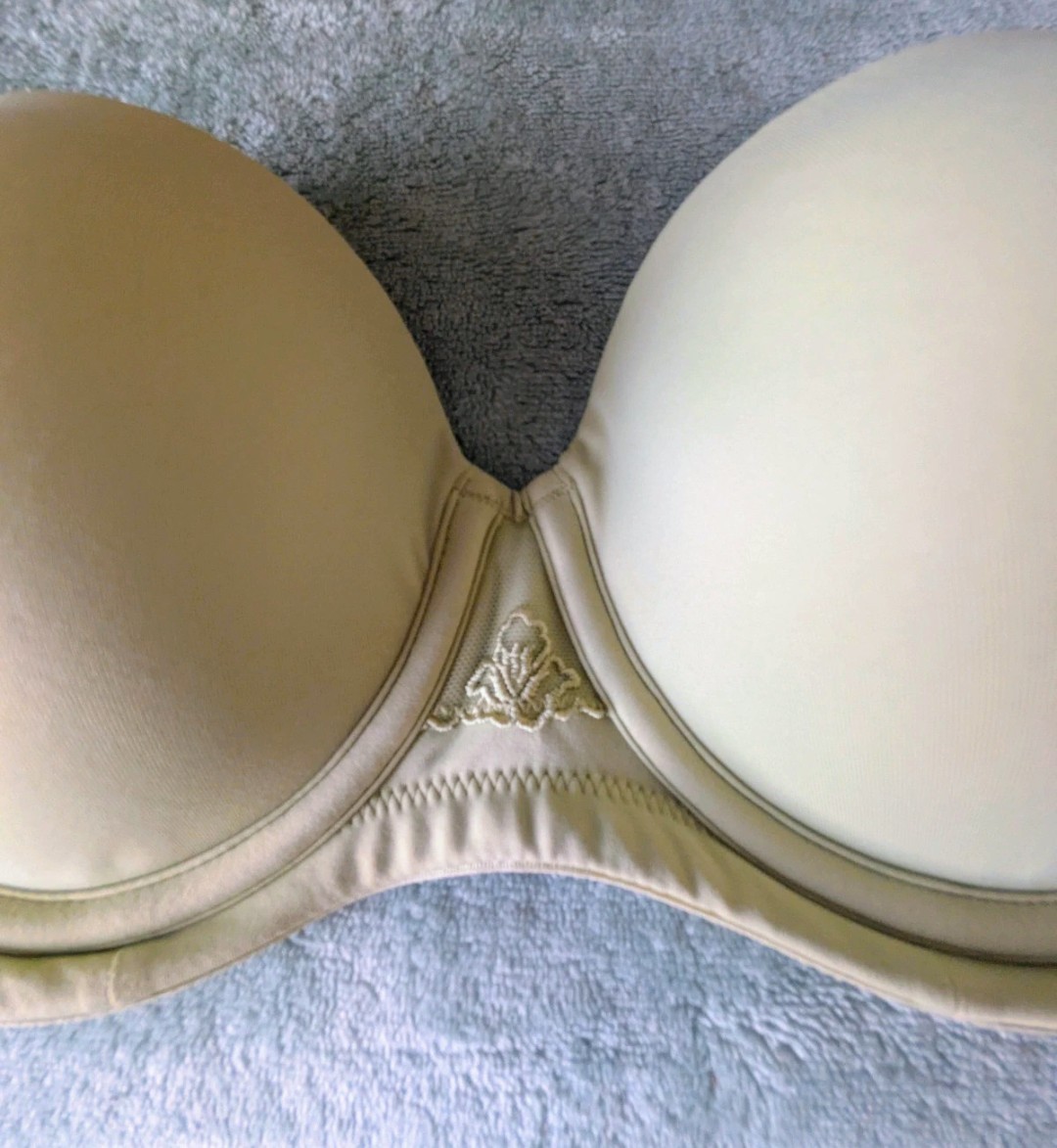 Strapless Underwired Molded Bra Set