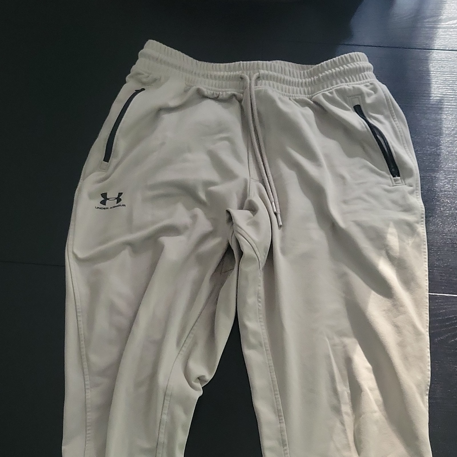 Under Armour Men’s Jogger Activewear Pants L 34×30 Beige Drawstring Pockets