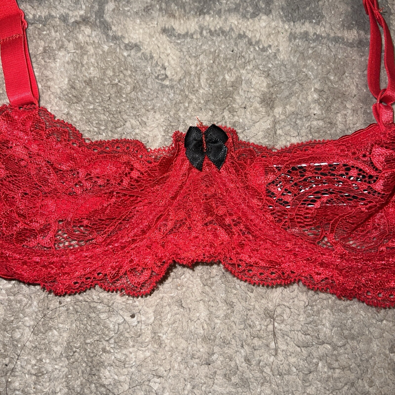 Escante ES-55121 Balconette Bra Red Lace Sz 34 Underwire NWOT